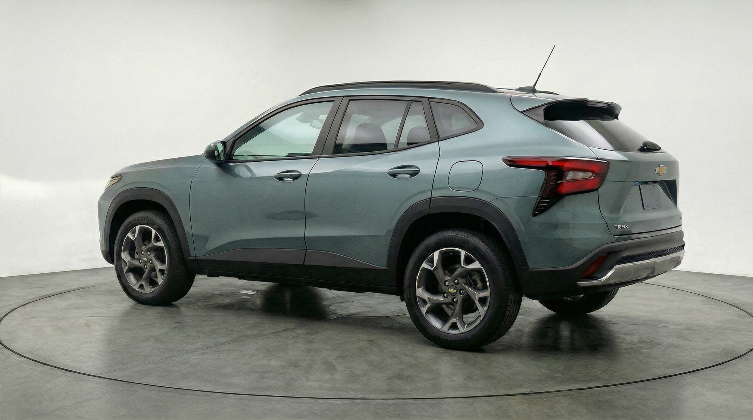 Thumbnail: 2025 Chevrolet Trax - 5