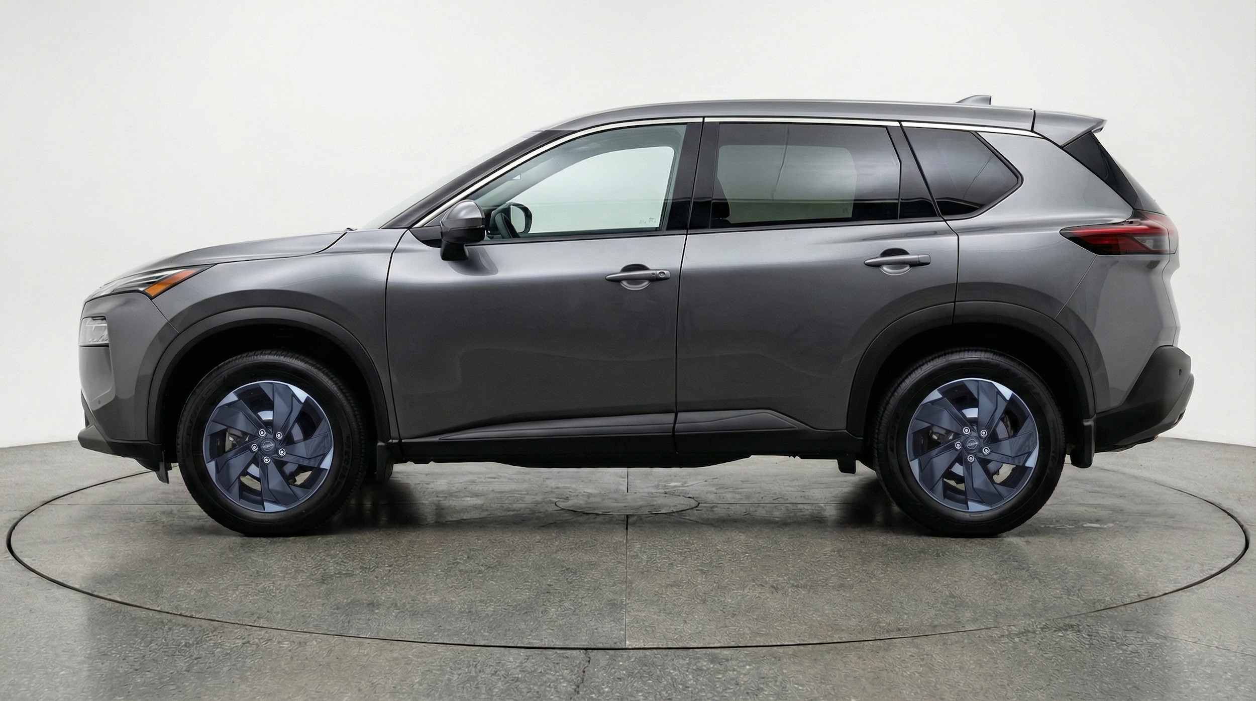 Thumbnail: 2025 Nissan Rogue - 4