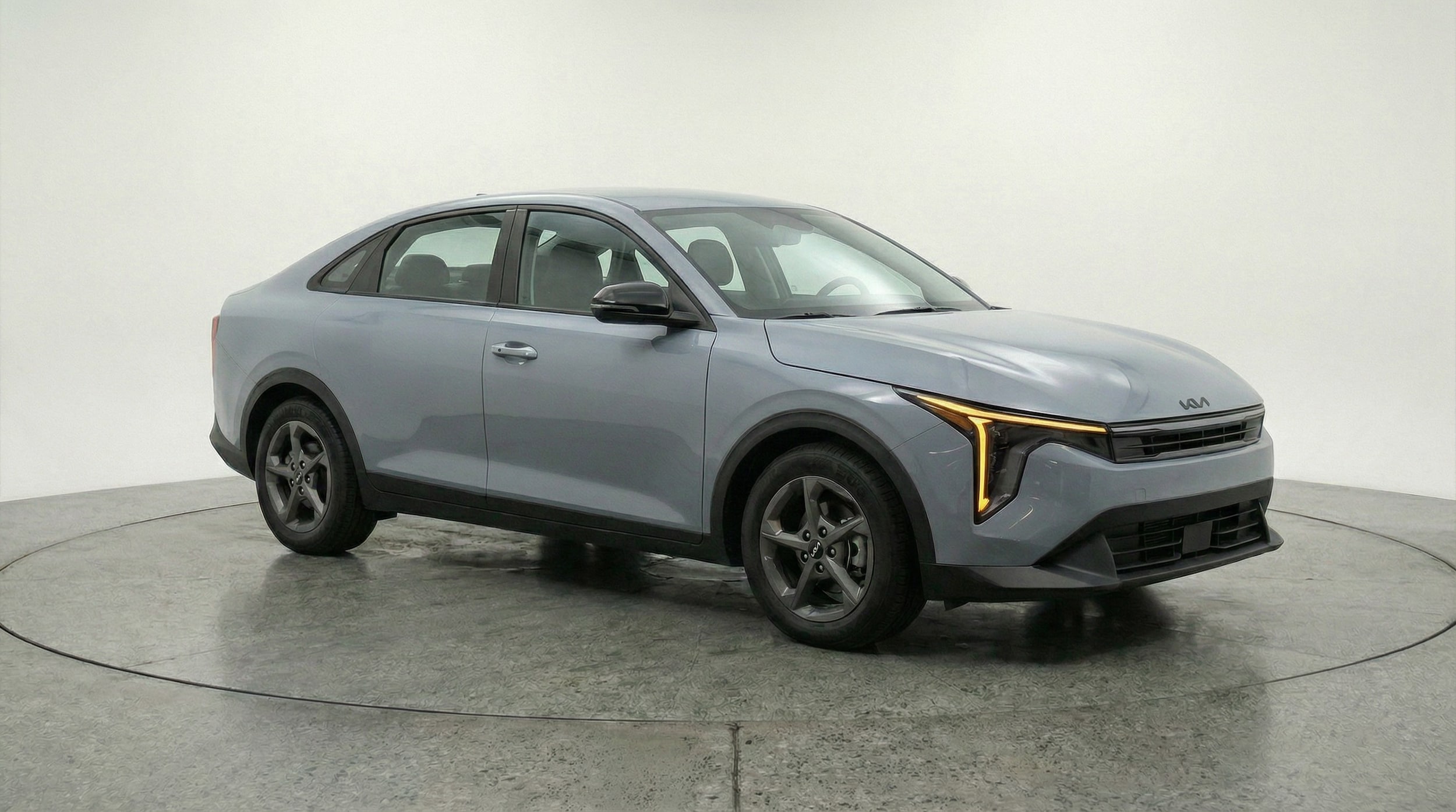 Thumbnail: 2025 Kia K4 - 1