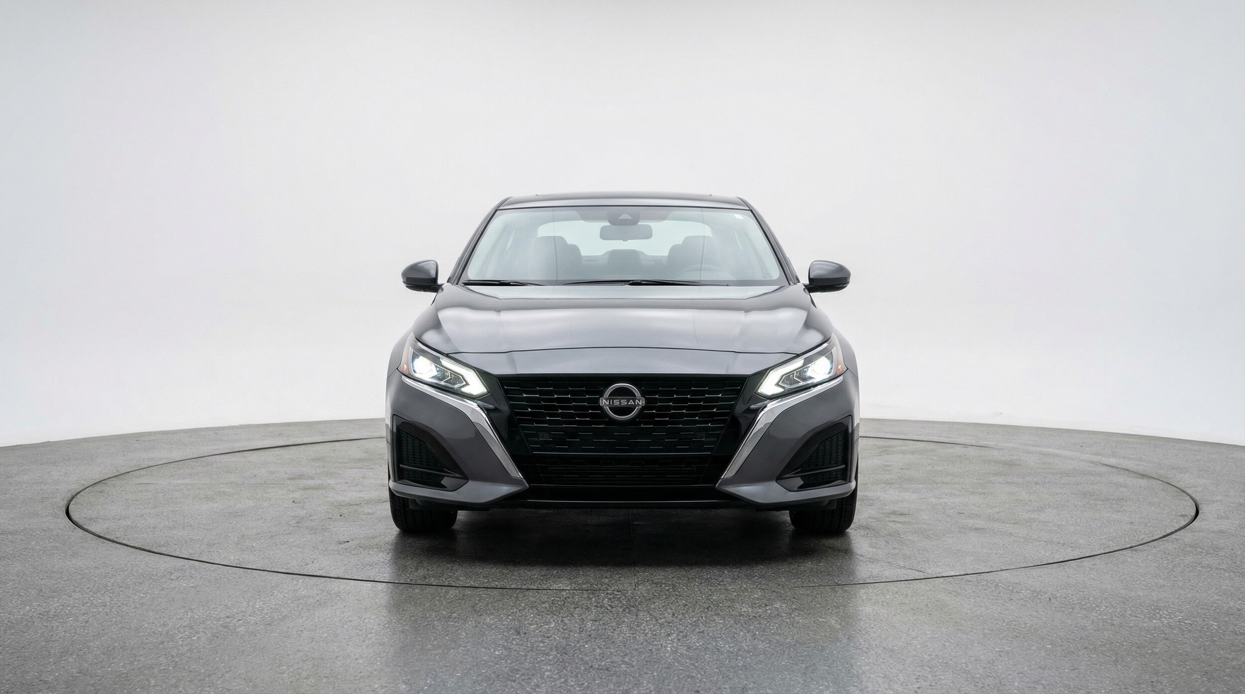 Thumbnail: 2025 Nissan Altima - 2