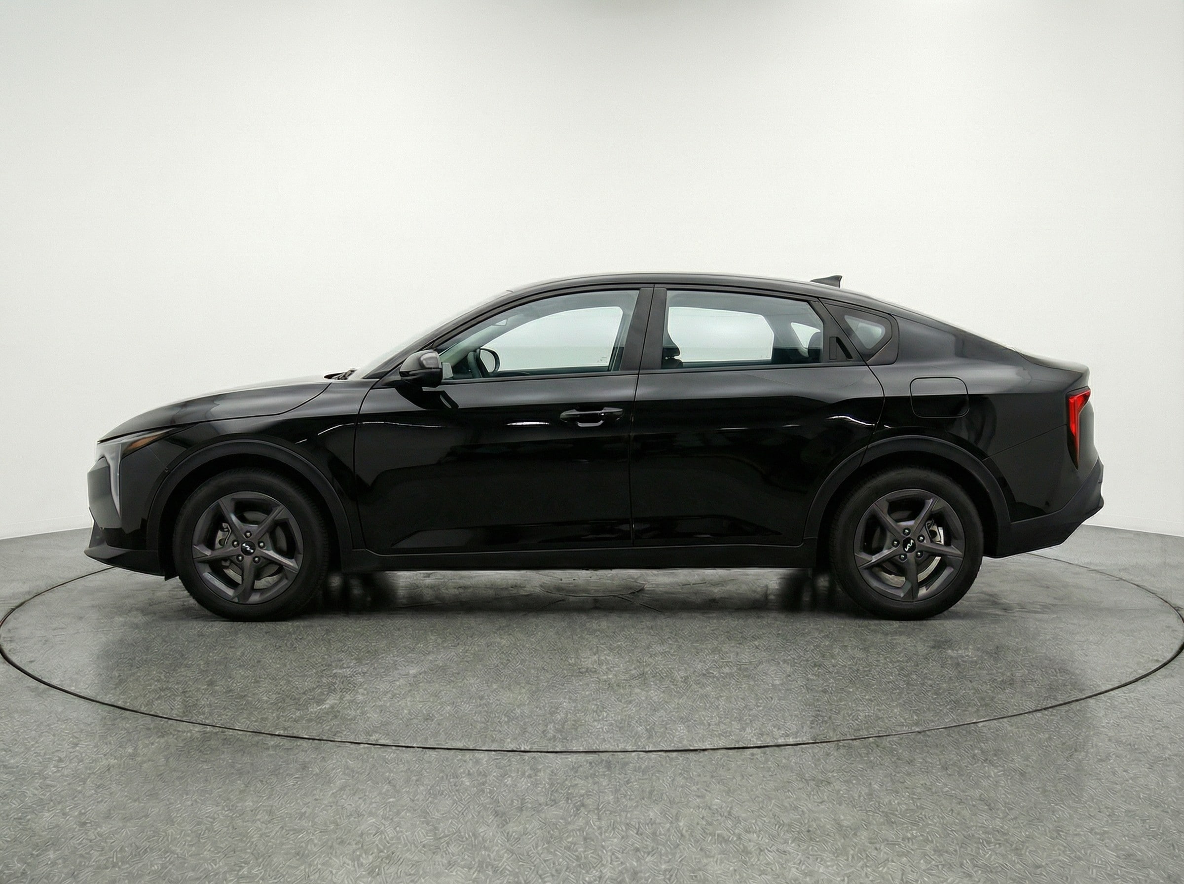 Thumbnail: 2025 Kia K4 - 4