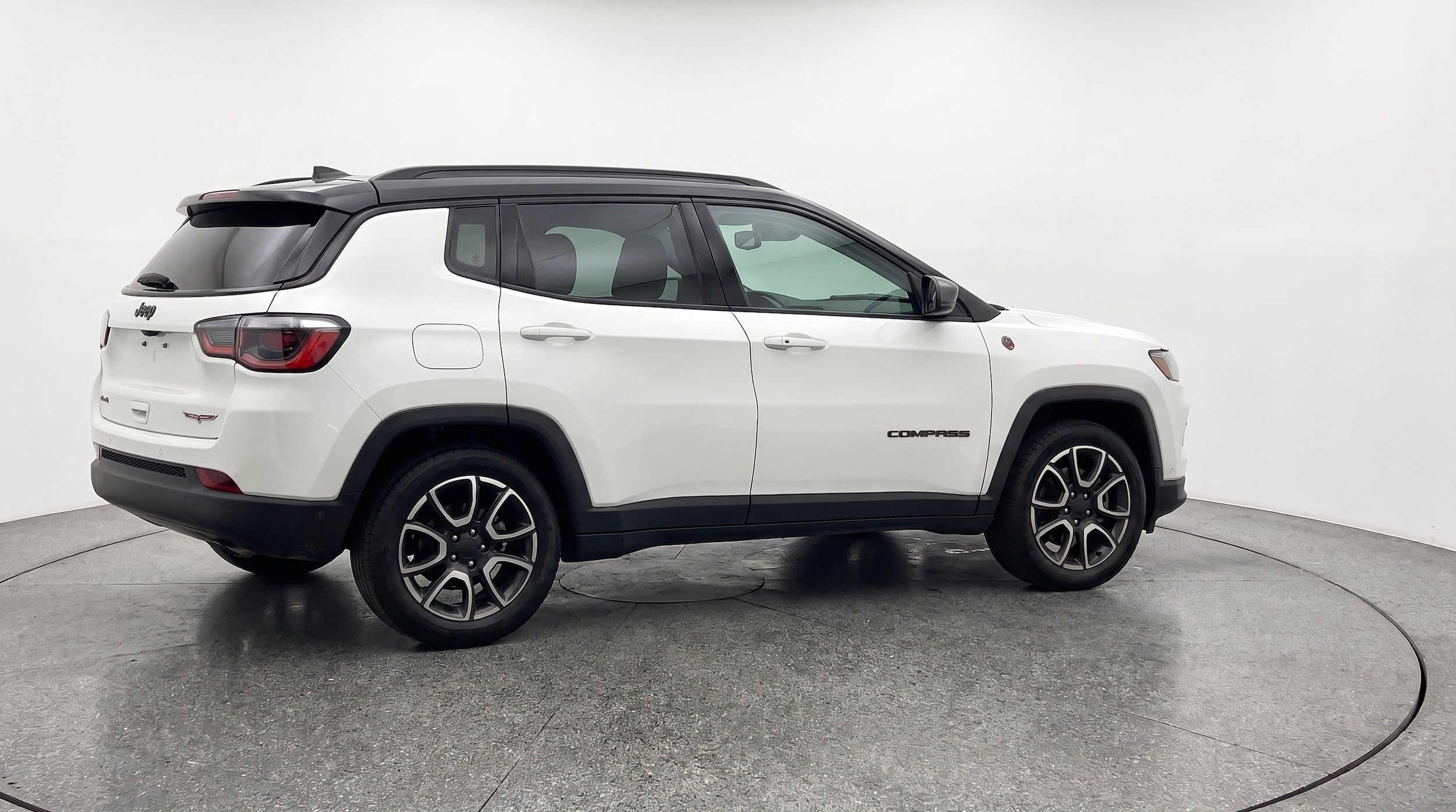 Thumbnail: 2025 Jeep Compass - 9