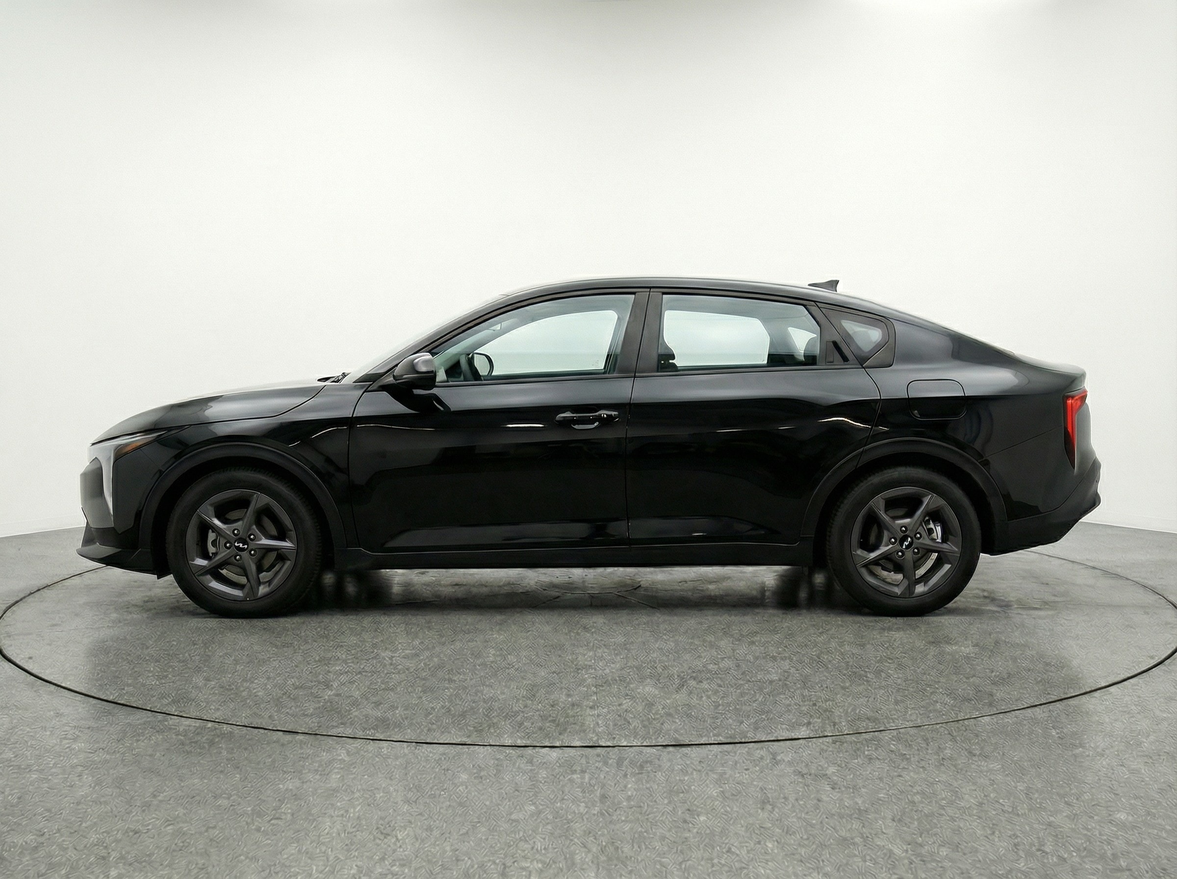 Thumbnail: 2025 Kia K4 - 4