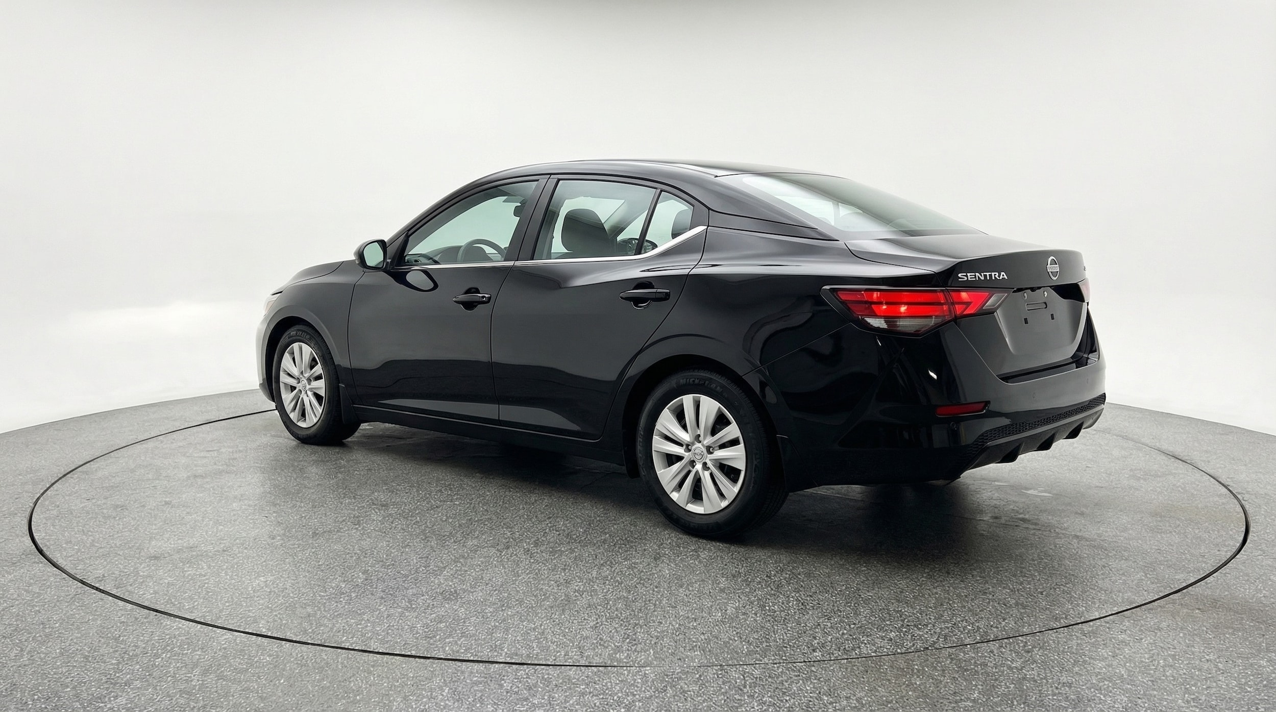 Thumbnail: 2025 Nissan Sentra - 5