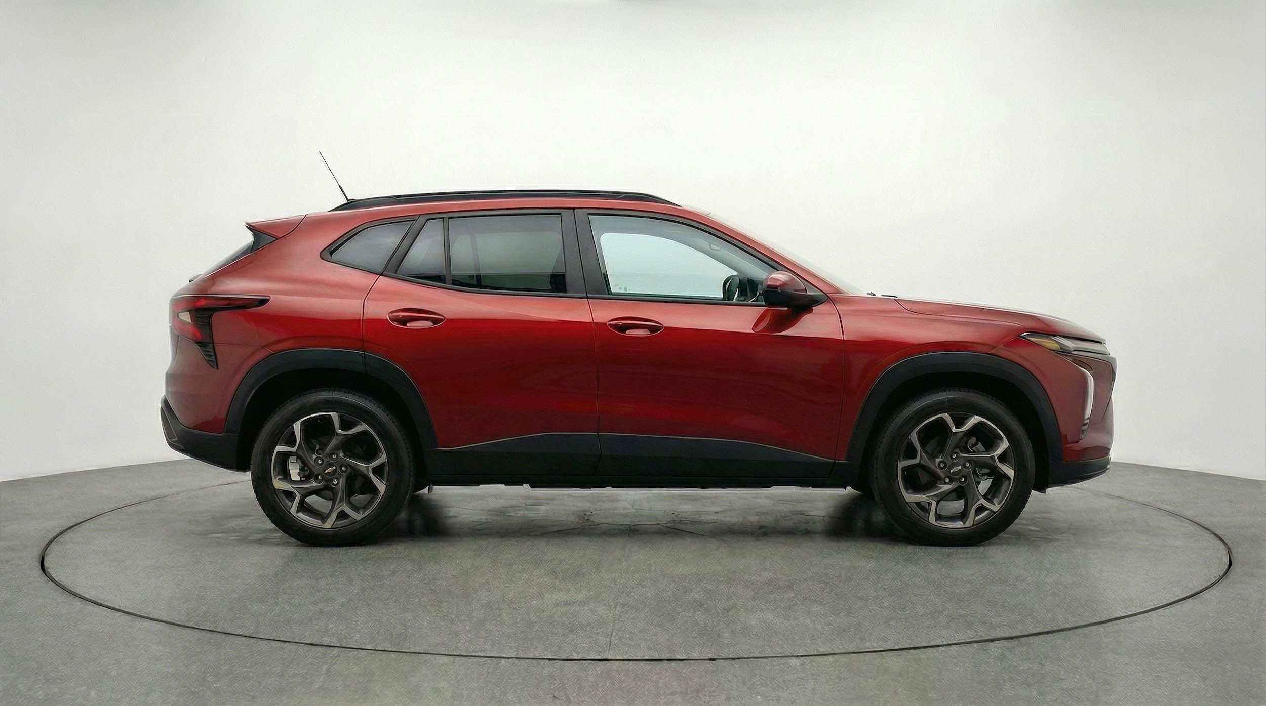 Thumbnail: 2025 Chevrolet Trax - 8