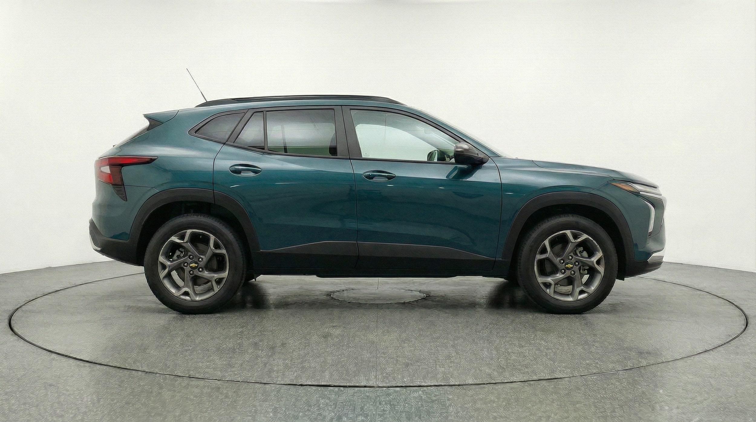 Thumbnail: 2025 Chevrolet Trax - 8