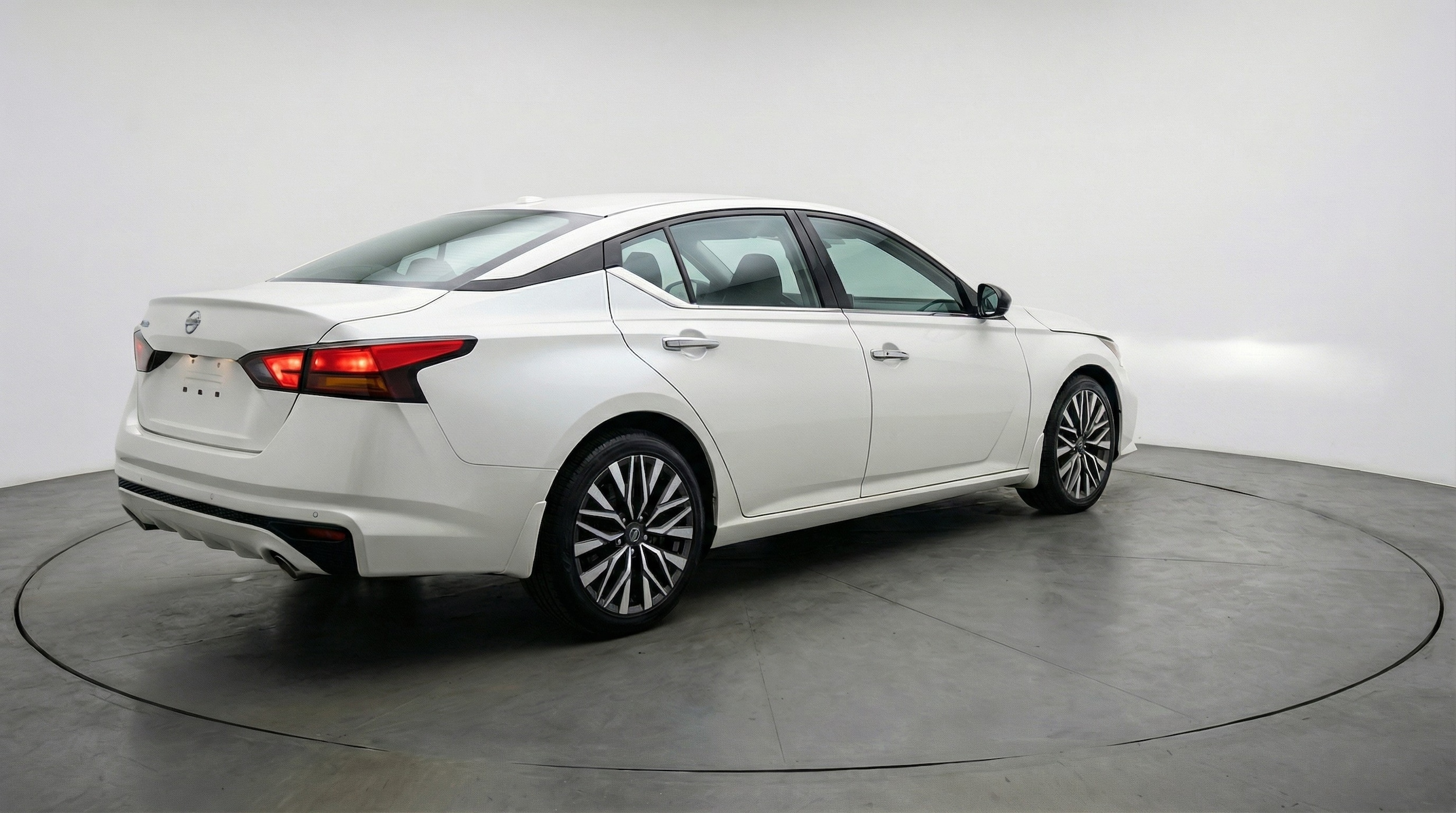 Thumbnail: 2025 Nissan Altima - 7