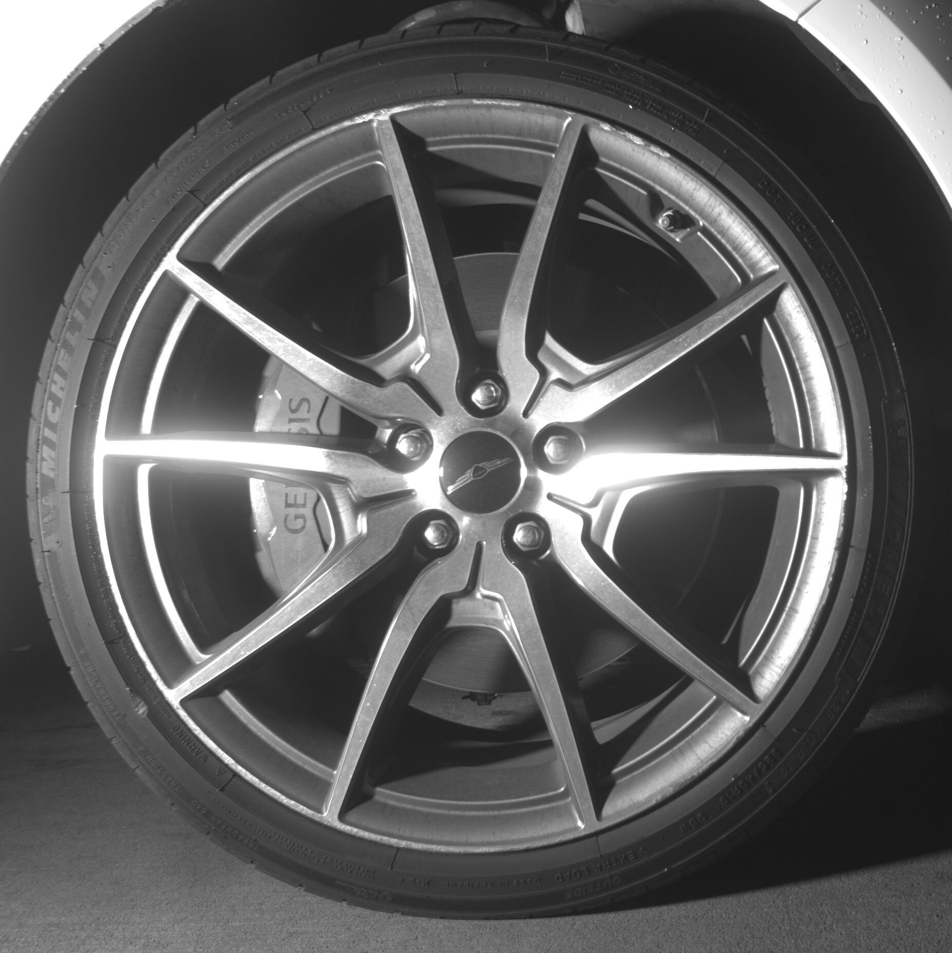 Thumbnail: 2025 Genesis G70 - 10