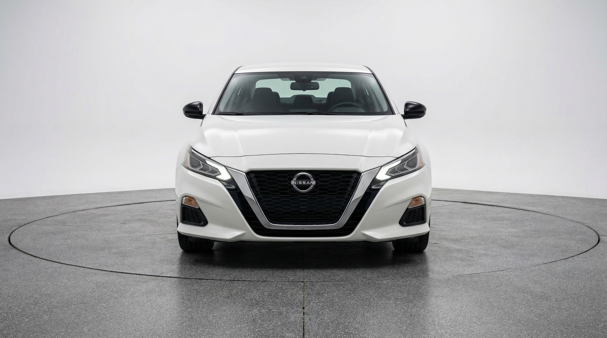 Thumbnail: 2025 Nissan Altima - 2