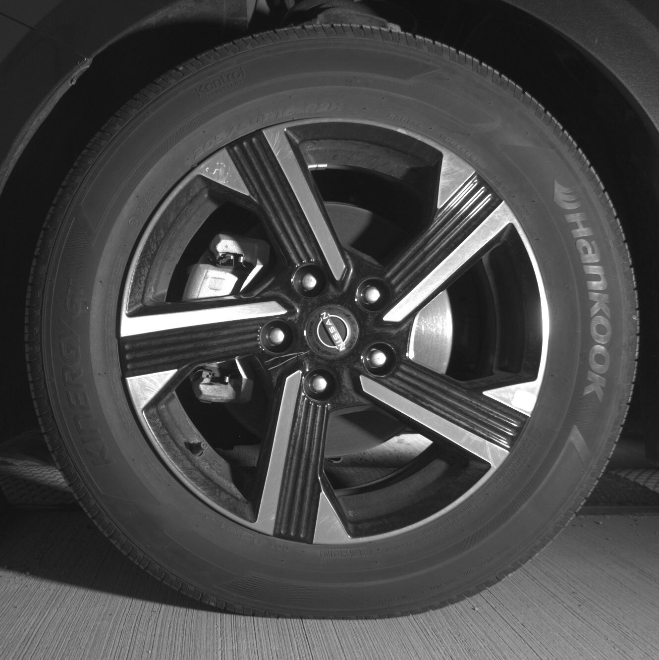 Thumbnail: 2025 Nissan Sentra - 9