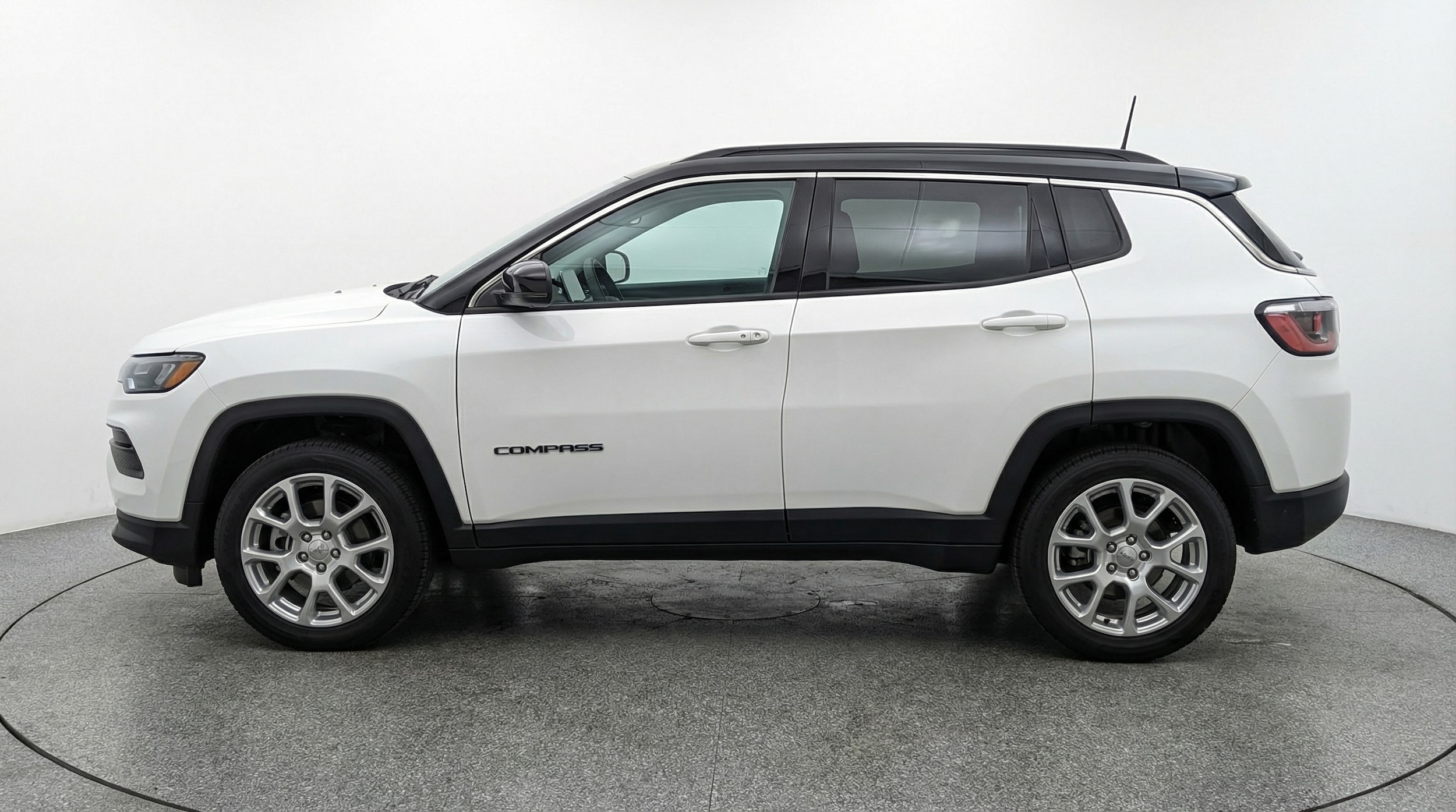 Thumbnail: 2025 Jeep Compass - 4