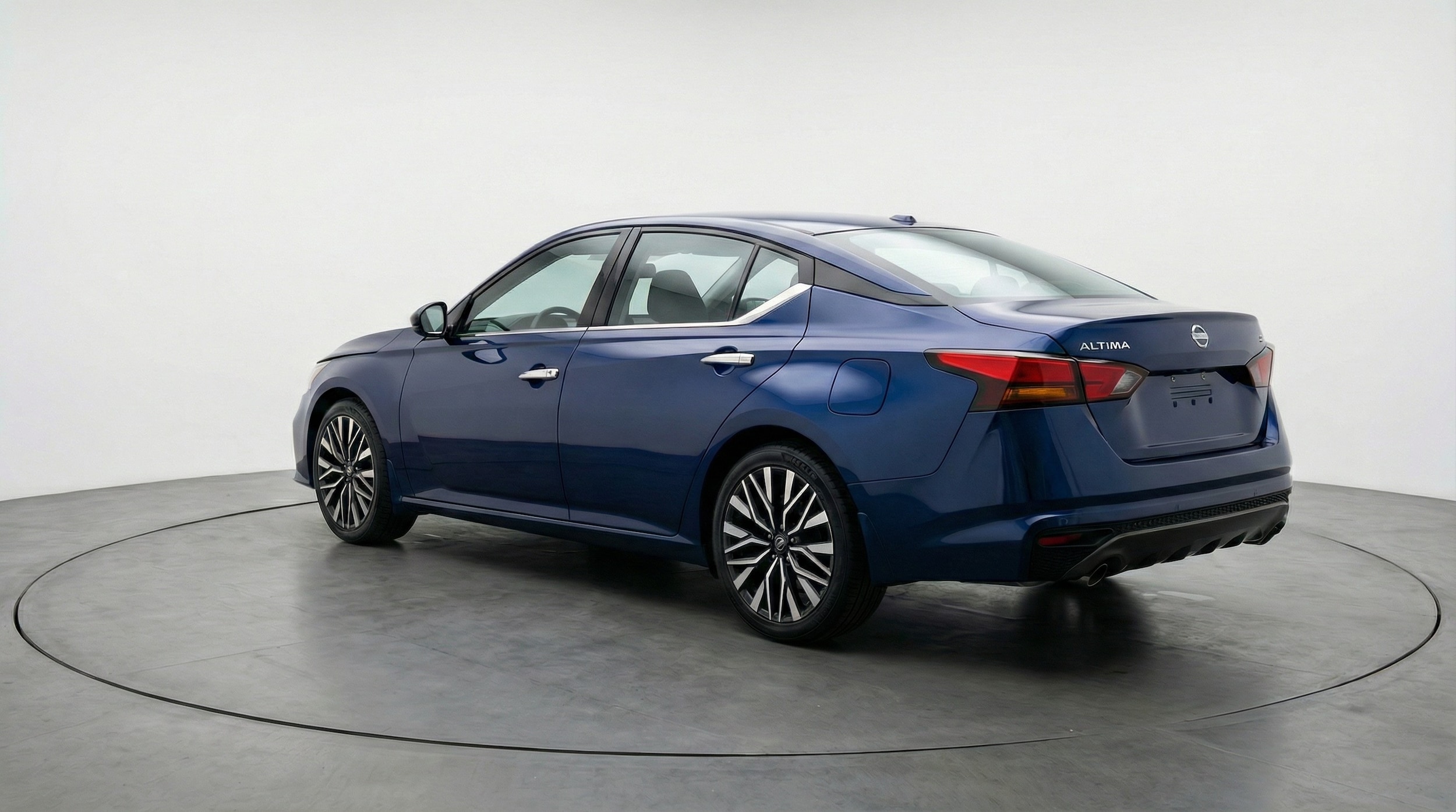 Thumbnail: 2025 Nissan Altima - 5