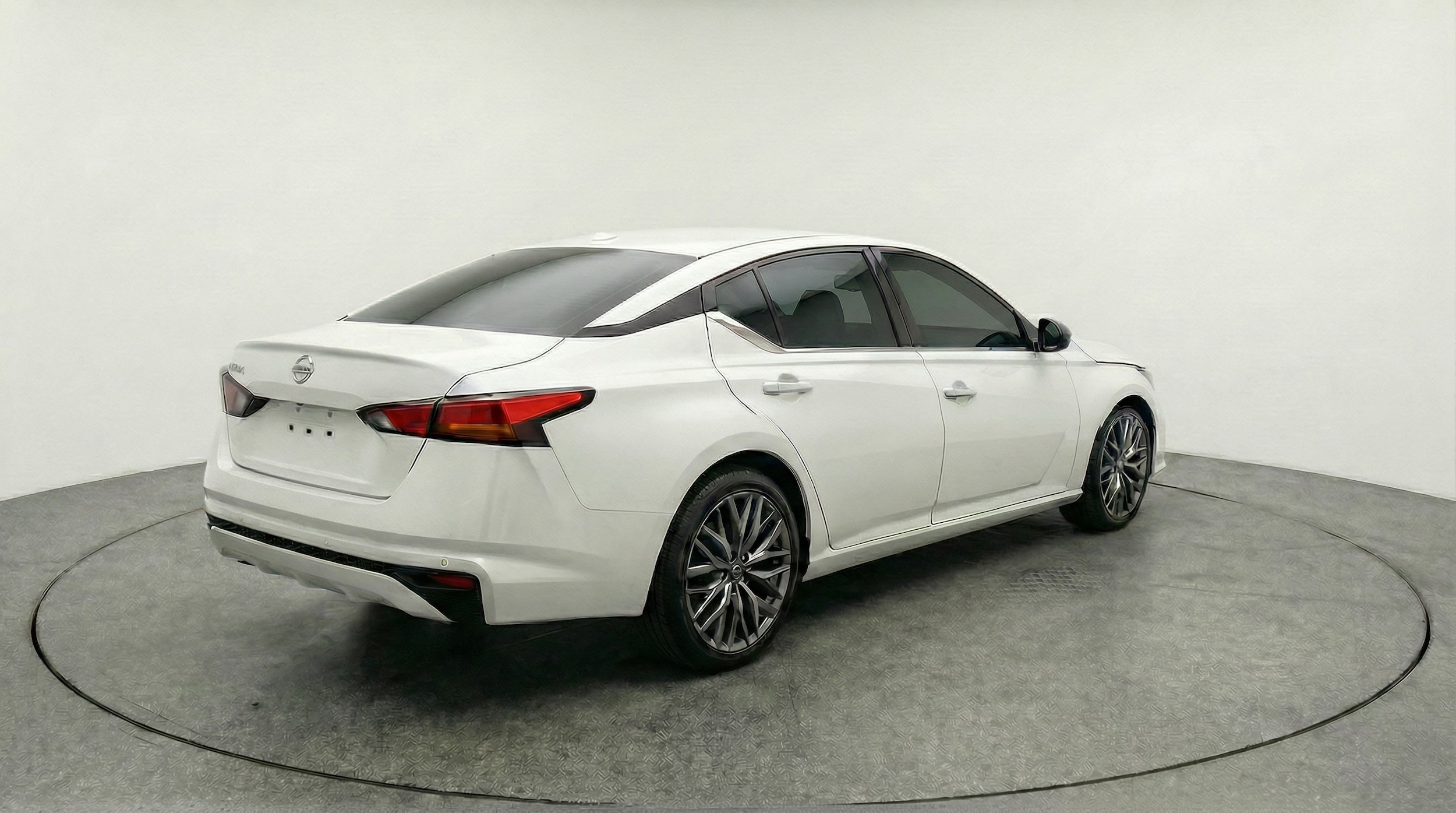 Thumbnail: 2025 Nissan Altima - 7