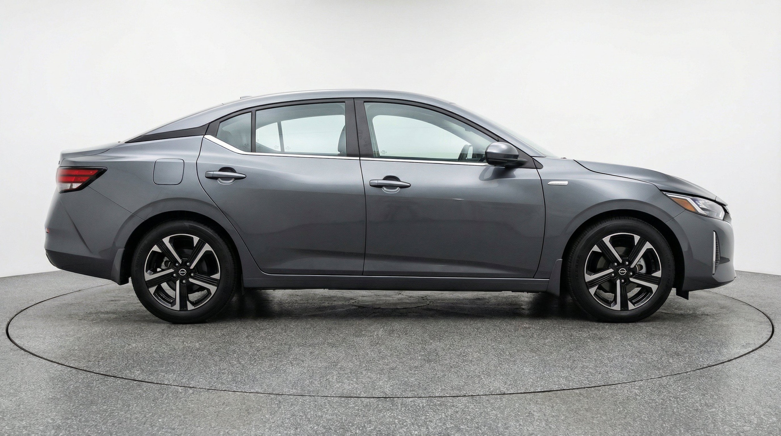 Thumbnail: 2025 Nissan Sentra - 11
