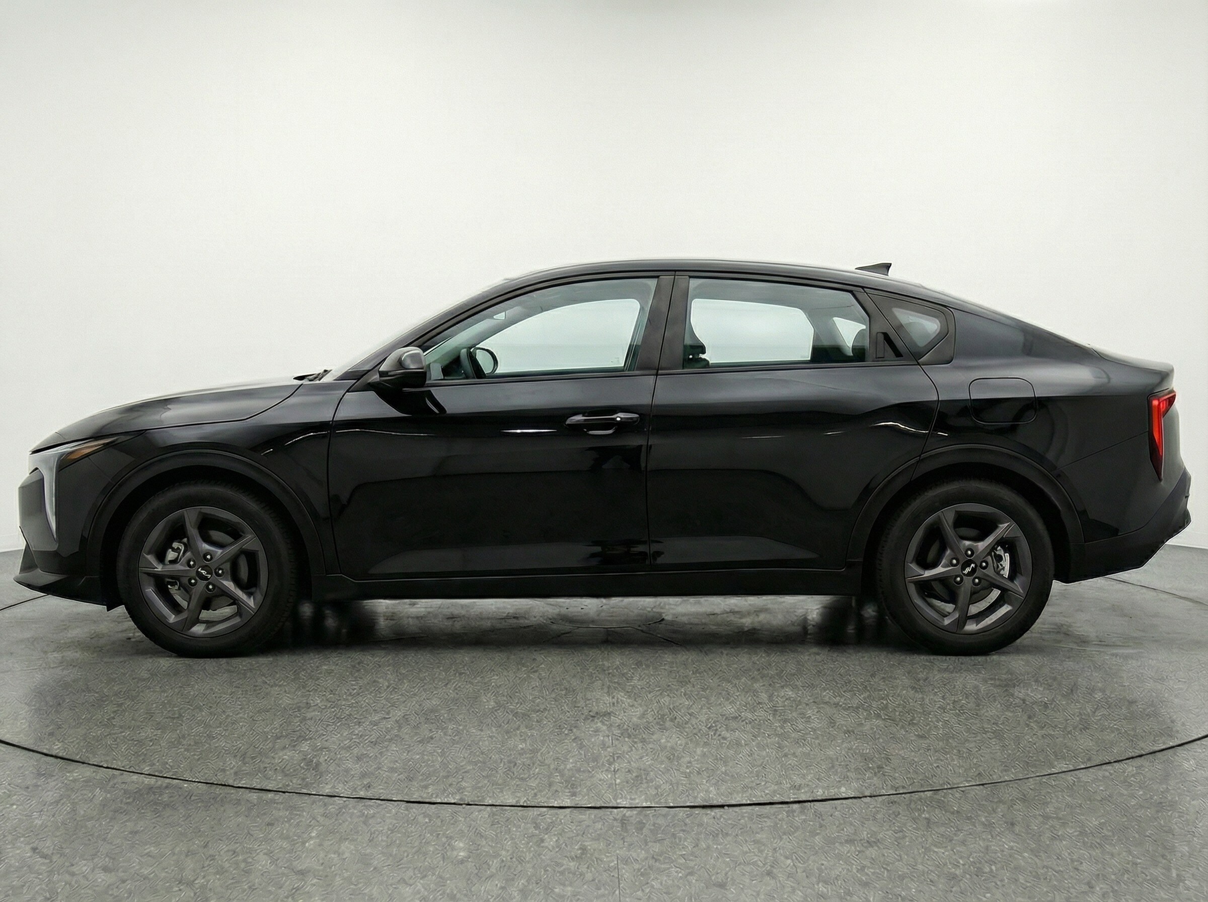 Thumbnail: 2025 Kia K4 - 4