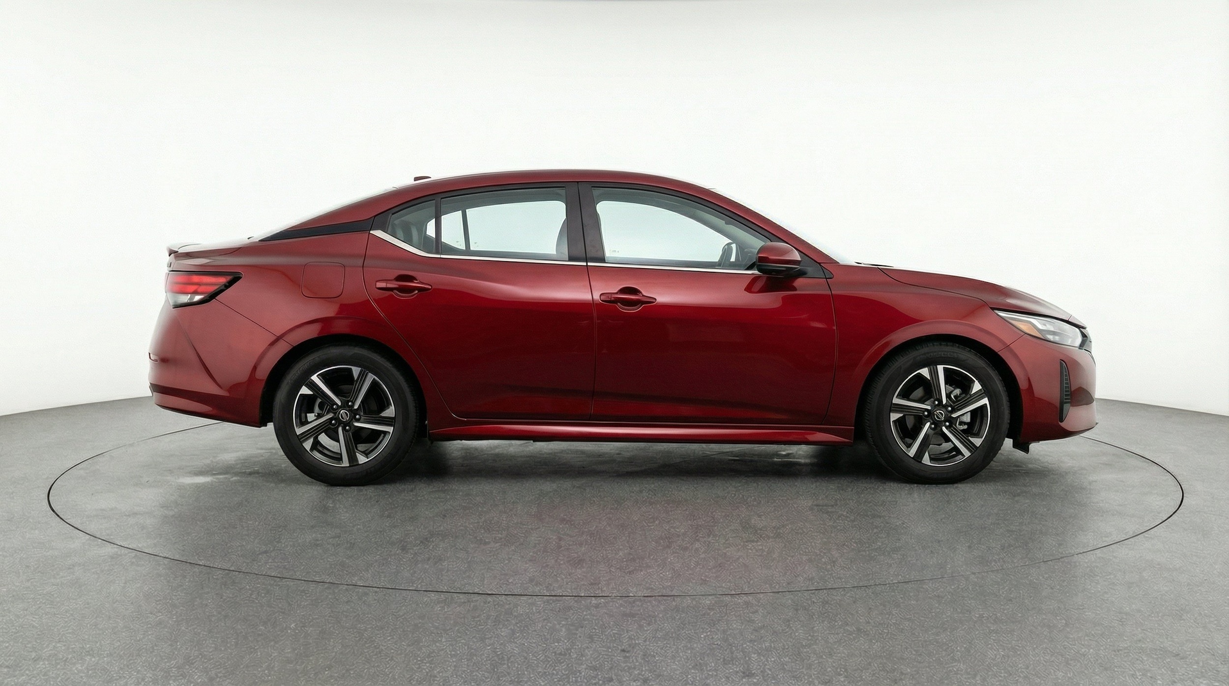 Thumbnail: 2025 Nissan Sentra - 11
