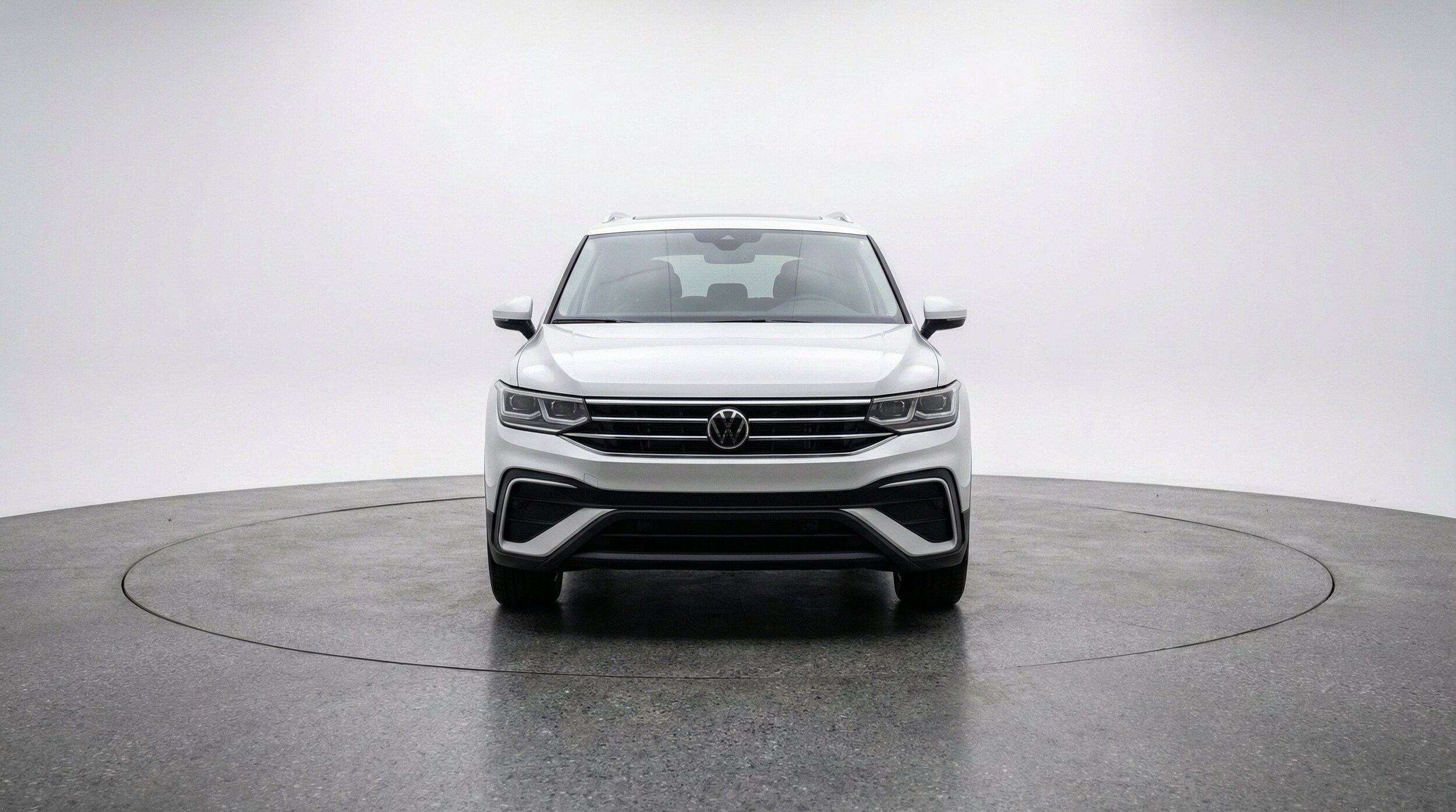 Thumbnail: 2026 Volkswagen Tiguan - 2