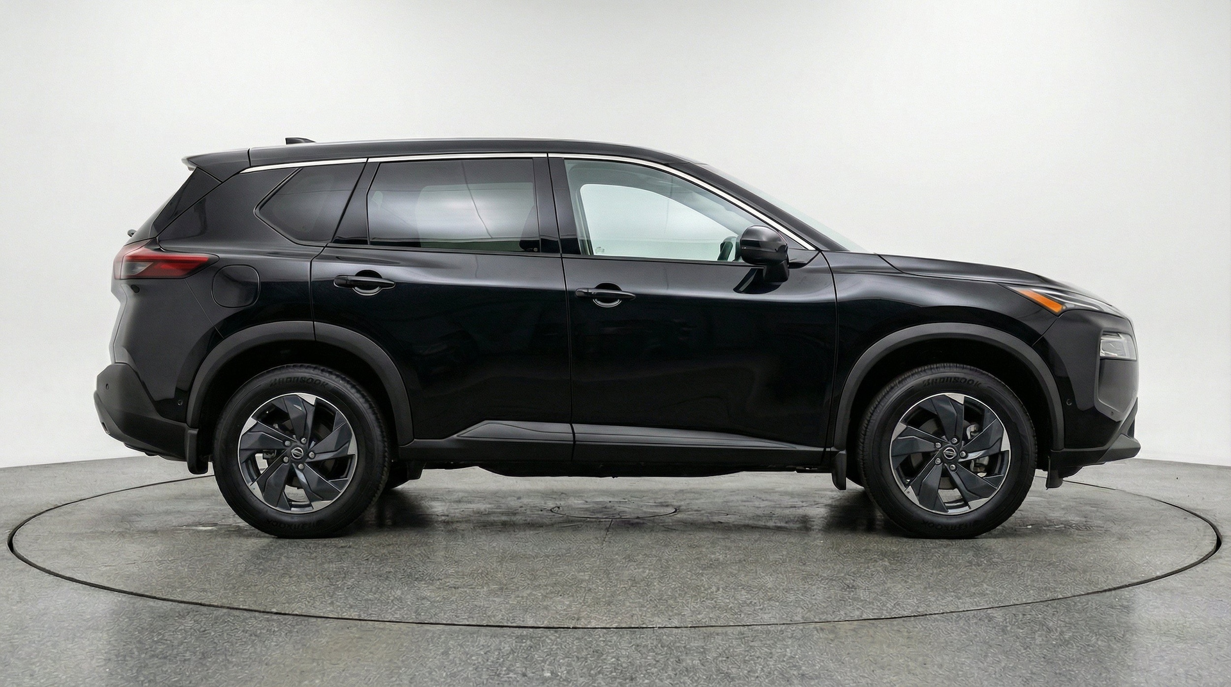 Thumbnail: 2025 Nissan Rogue - 11