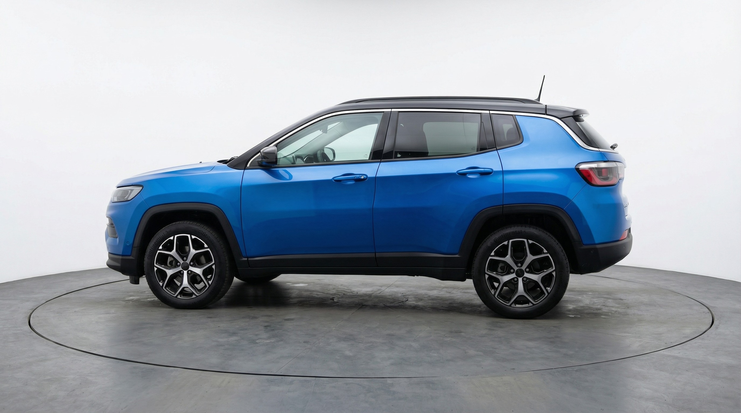 Thumbnail: 2025 Jeep Compass - 4