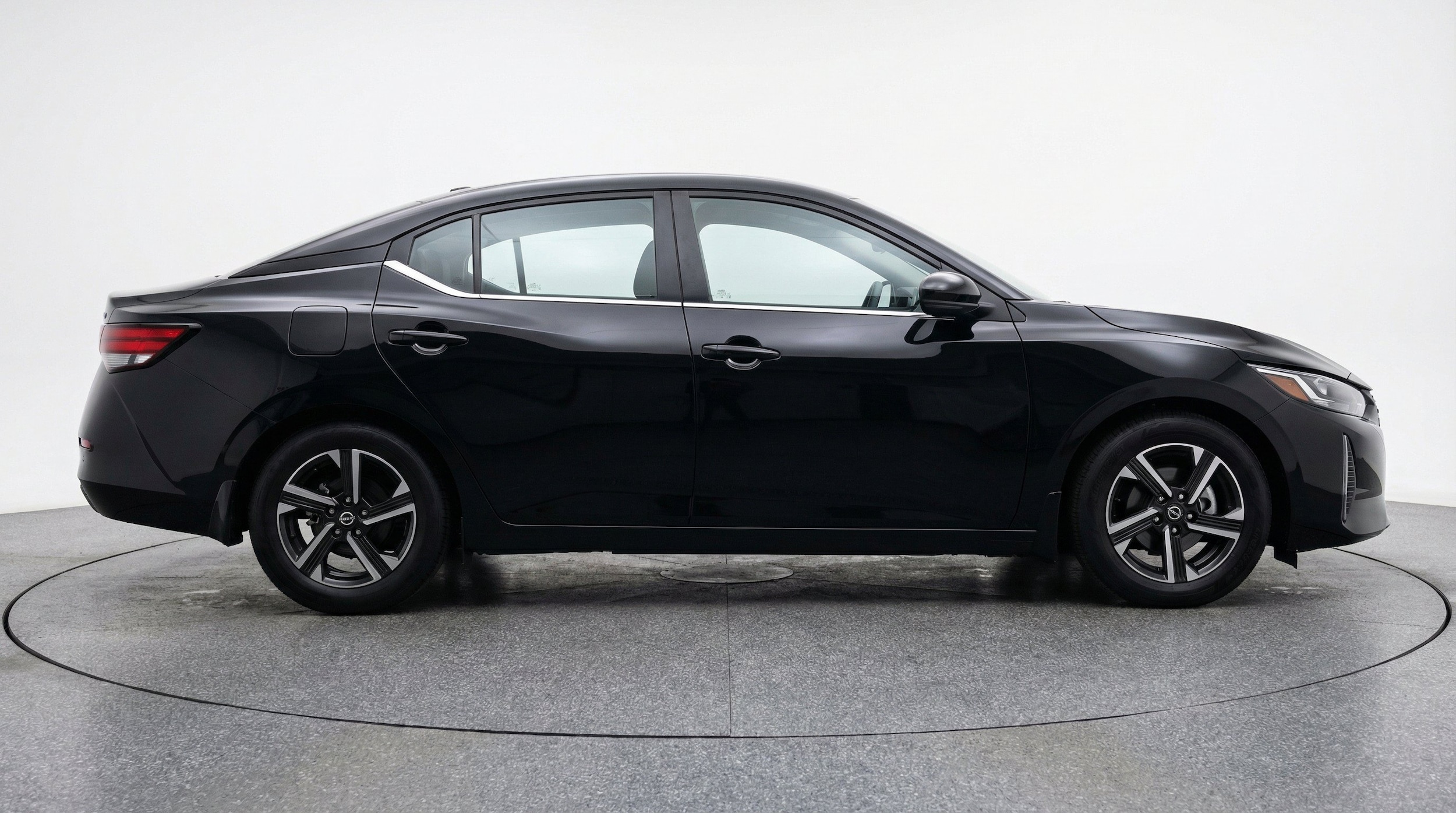 Thumbnail: 2025 Nissan Sentra - 11