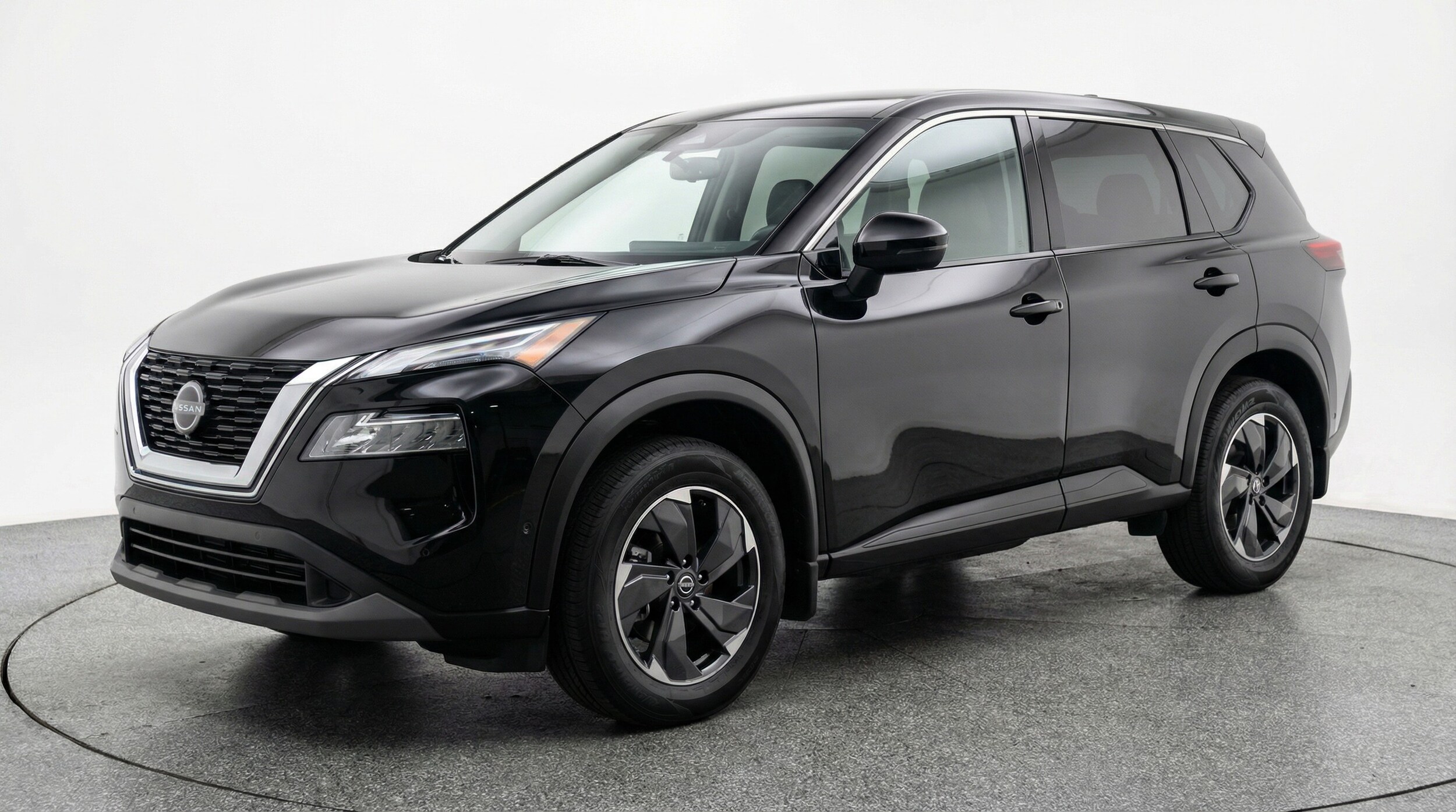Thumbnail: 2025 Nissan Rogue - 3