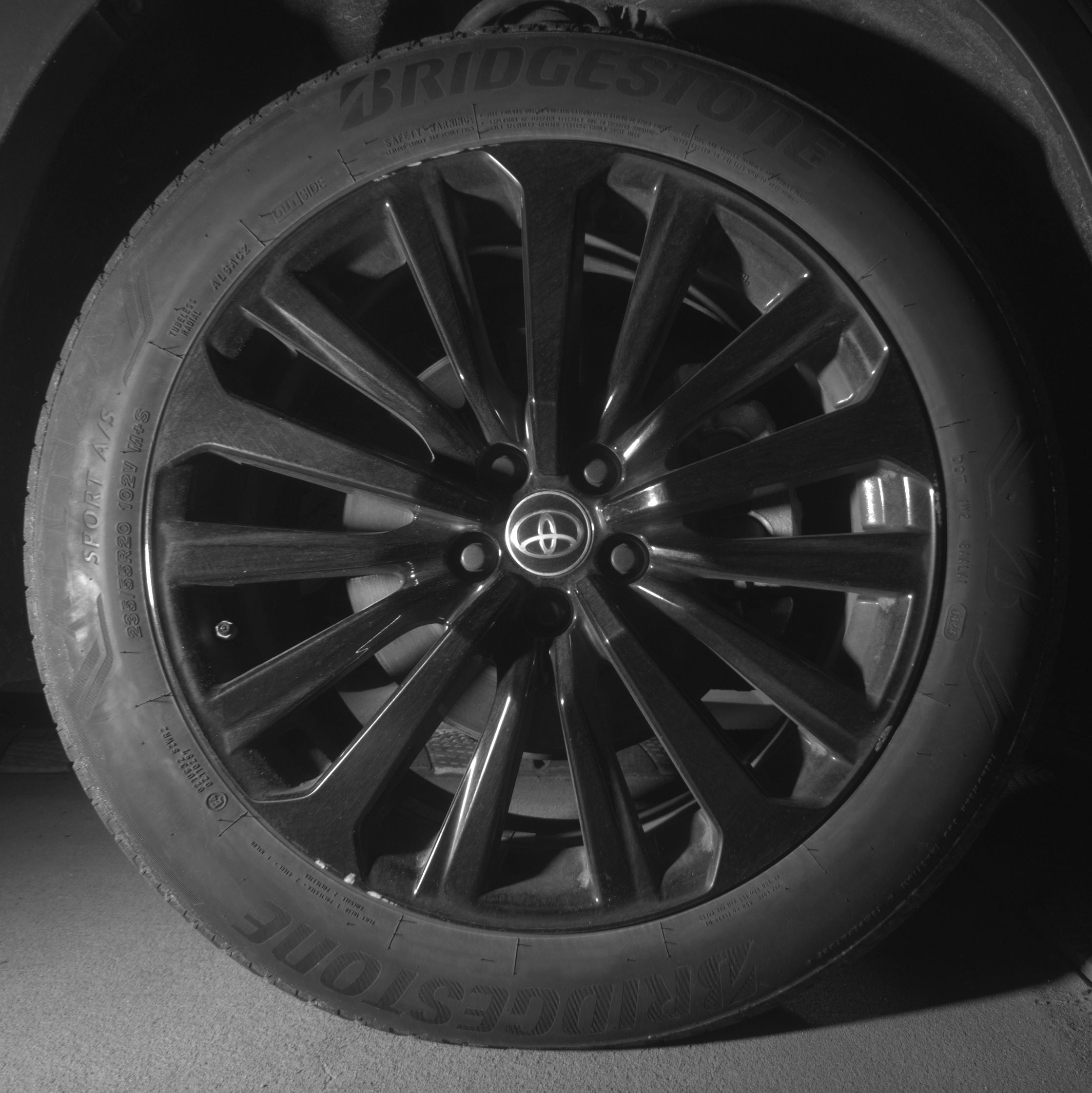 Thumbnail: 2025 Toyota Highlander - 10