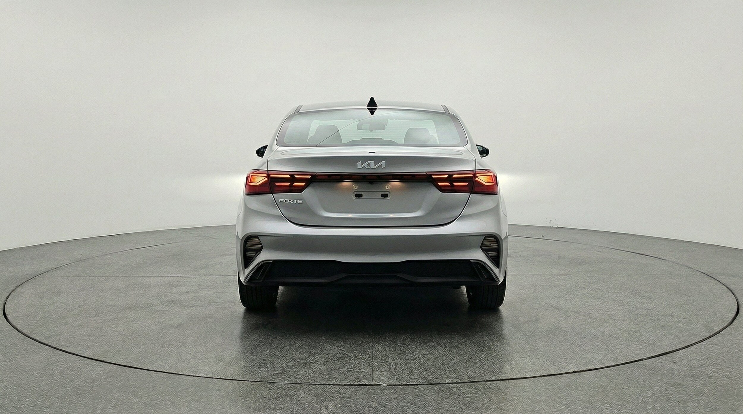Thumbnail: 2024 Kia Forte - 7