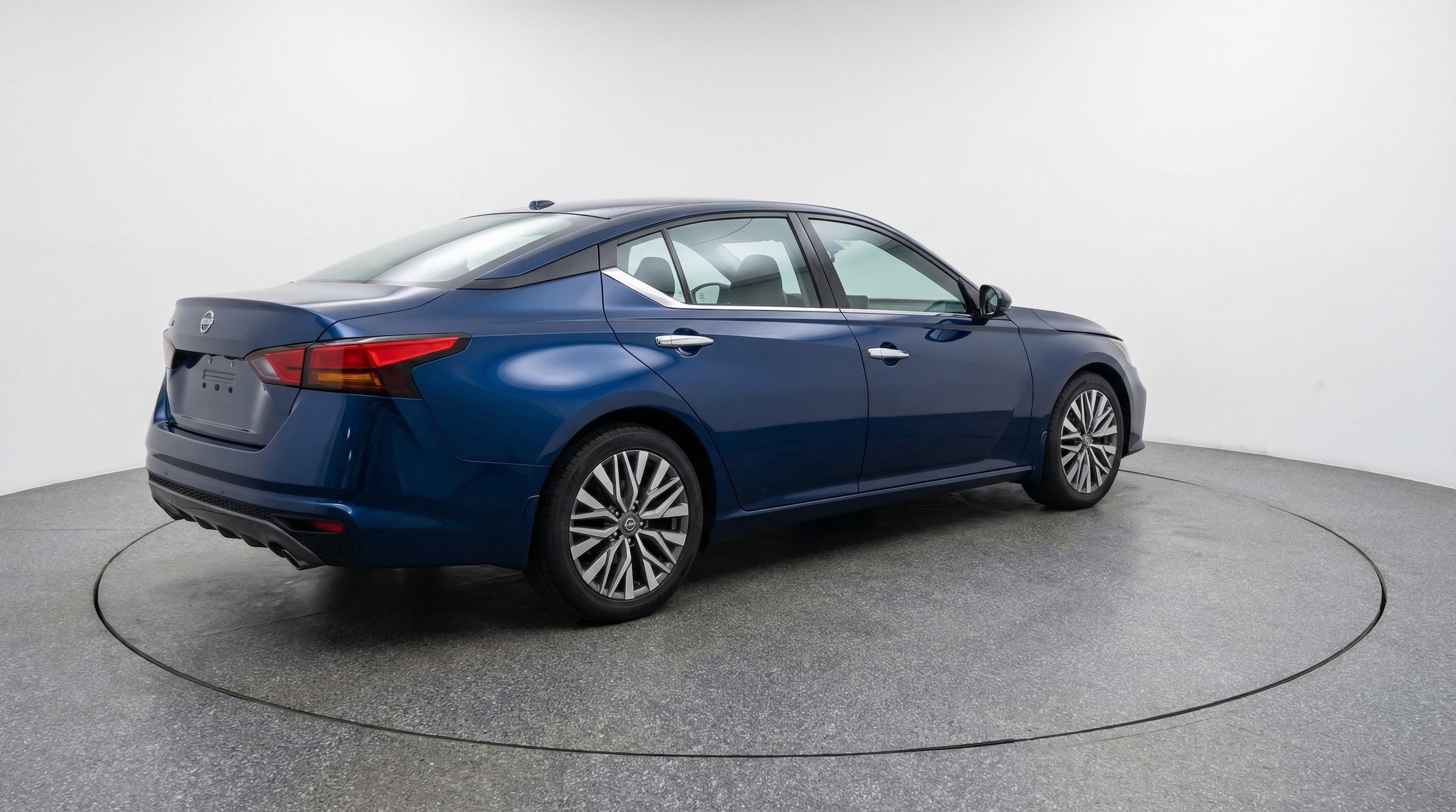 Thumbnail: 2025 Nissan Altima - 7