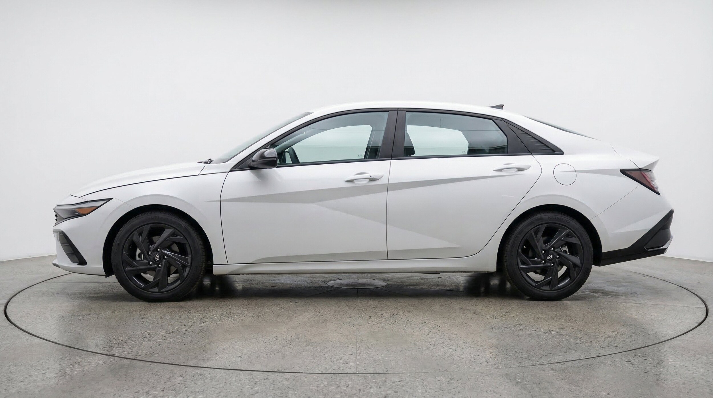Thumbnail: 2026 Hyundai Elantra - 5