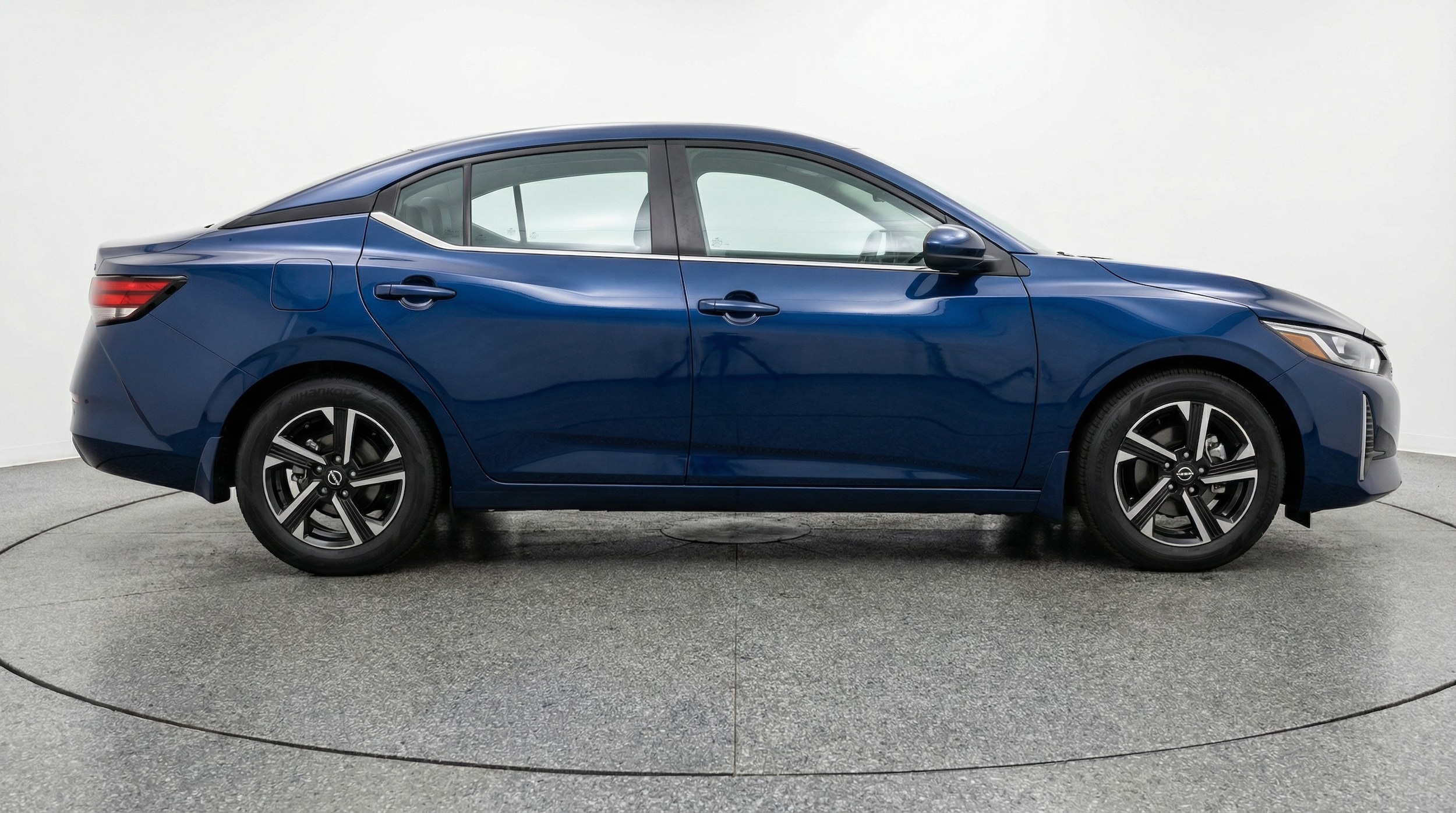 Thumbnail: 2025 Nissan Sentra - 8