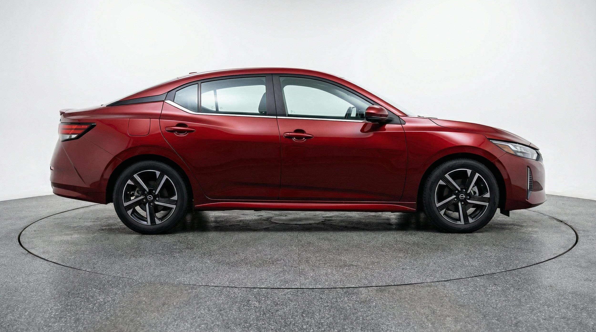 Thumbnail: 2025 Nissan Sentra - 11