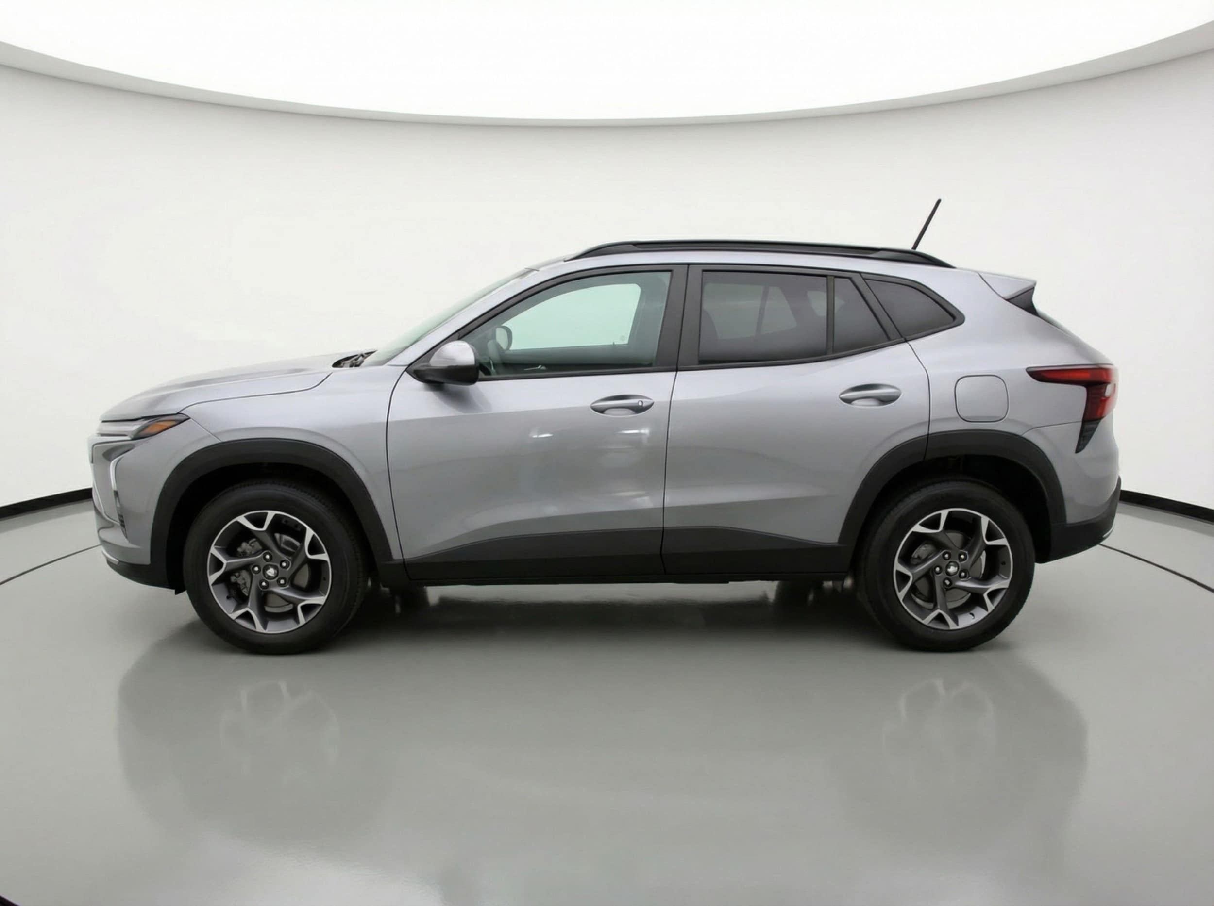 Thumbnail: 2025 Chevrolet Trax - 5