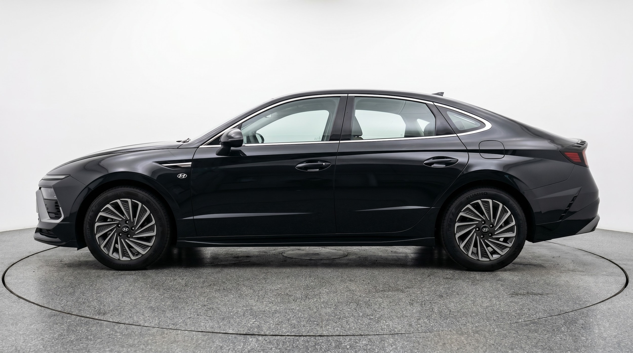 Thumbnail: 2025 Hyundai Sonata - 4