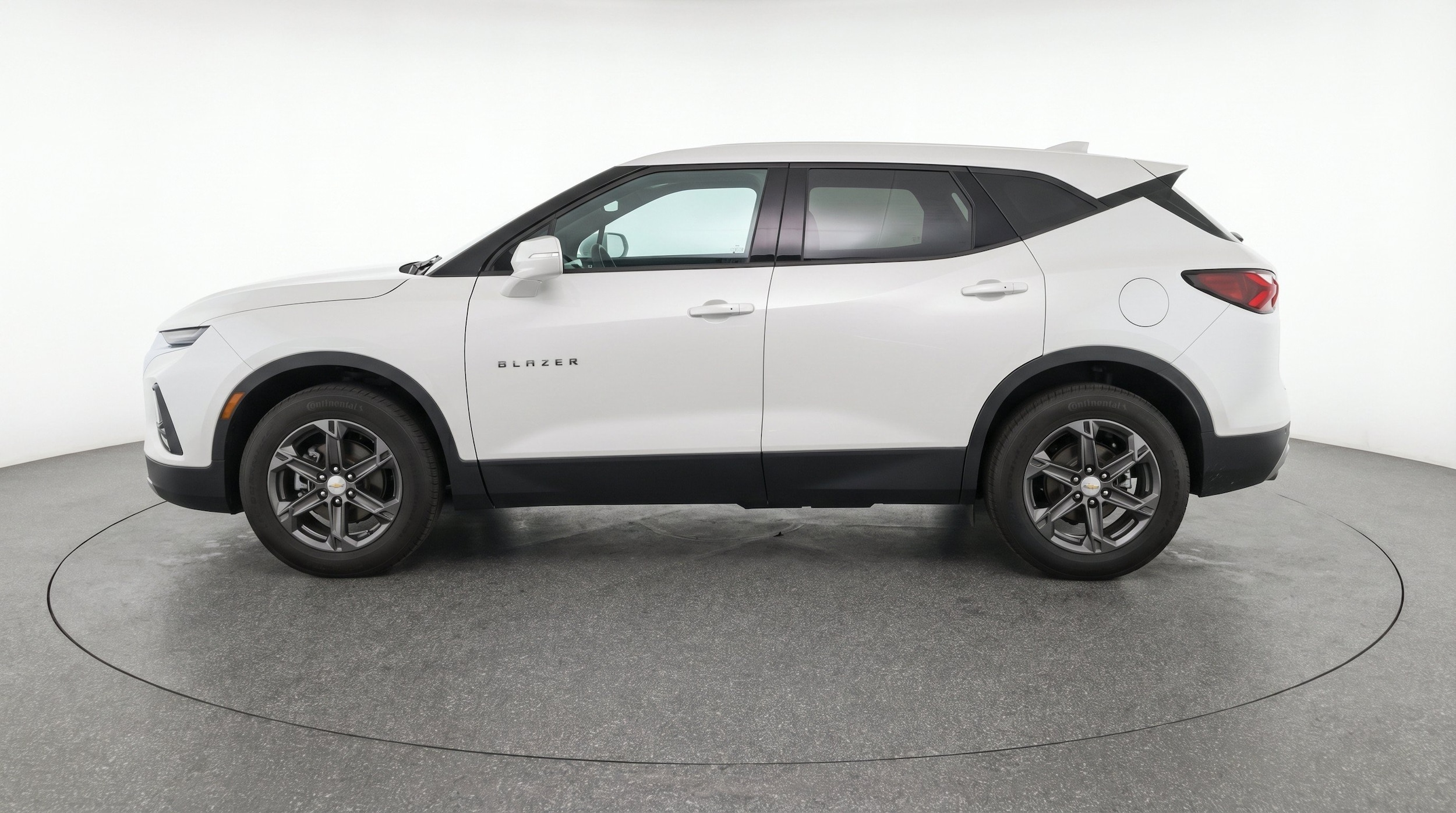 Thumbnail: 2025 Chevrolet Blazer - 5