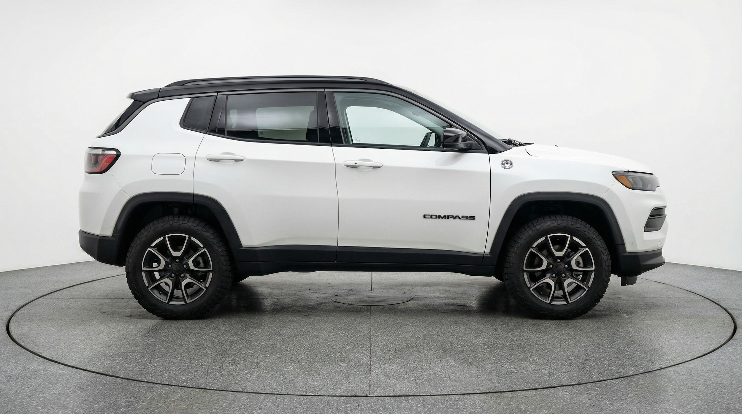 Thumbnail: 2025 Jeep Compass - 8