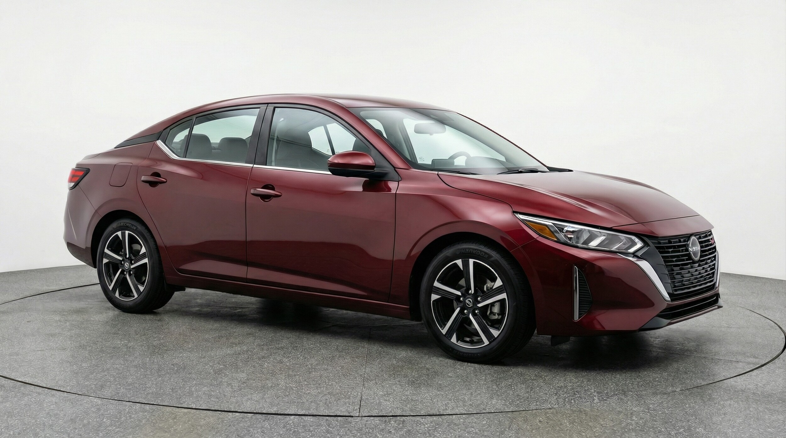 Thumbnail: 2025 Nissan Sentra - 1