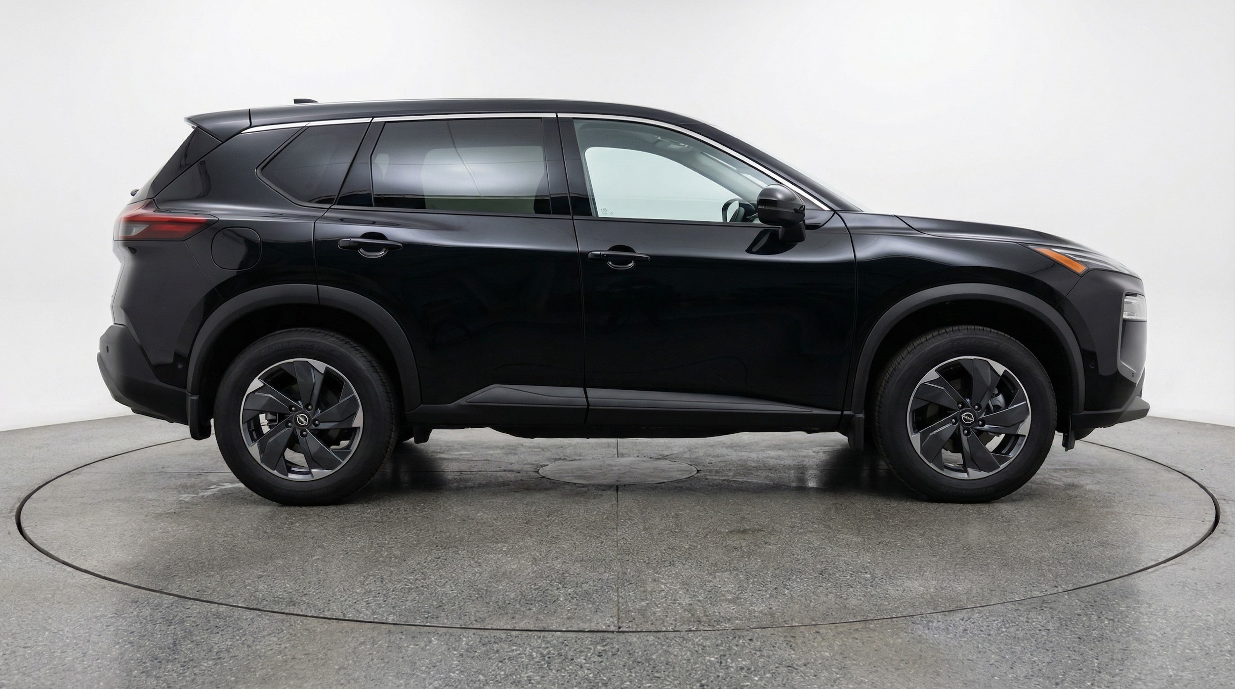 Thumbnail: 2025 Nissan Rogue - 8