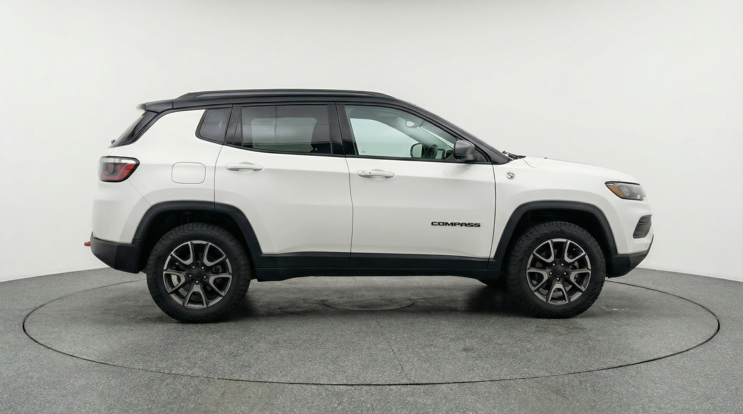 Thumbnail: 2025 Jeep Compass - 8