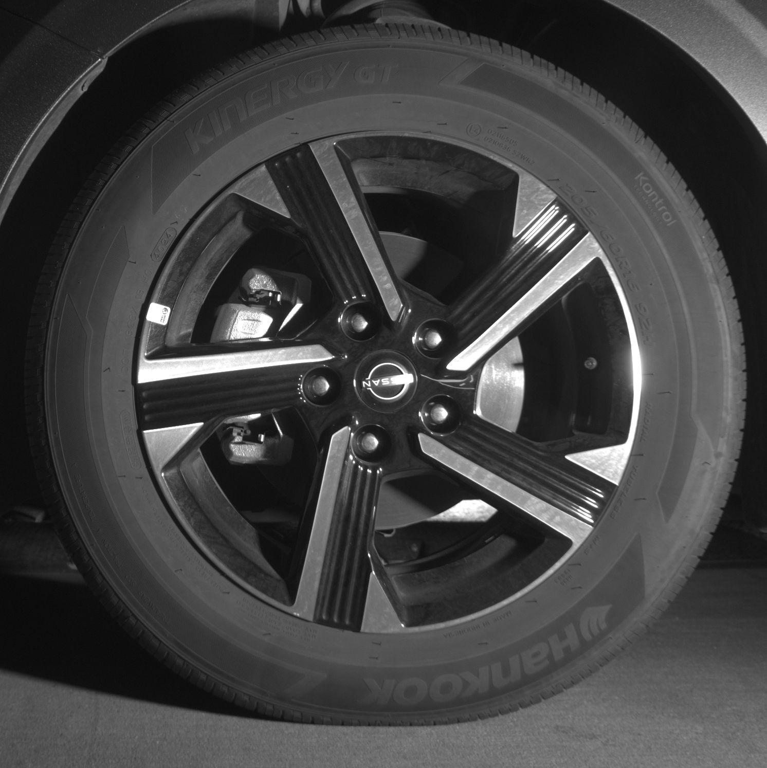 Thumbnail: 2025 Nissan Sentra - 9