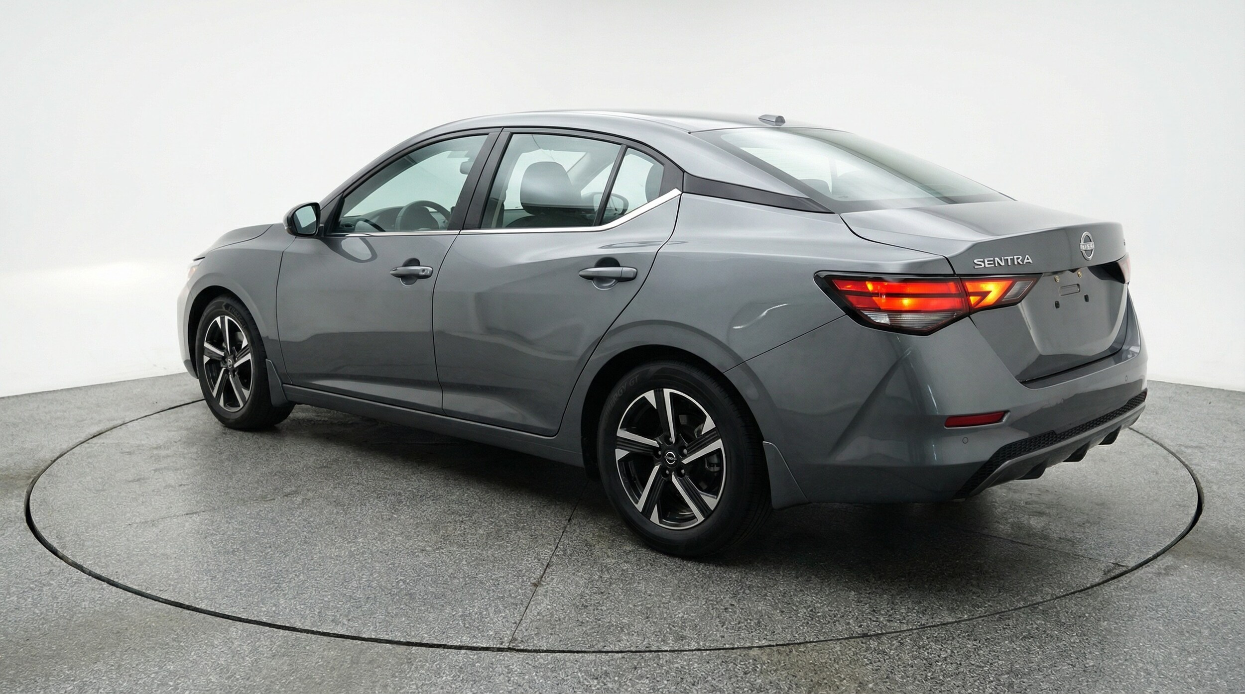 Thumbnail: 2025 Nissan Sentra - 5