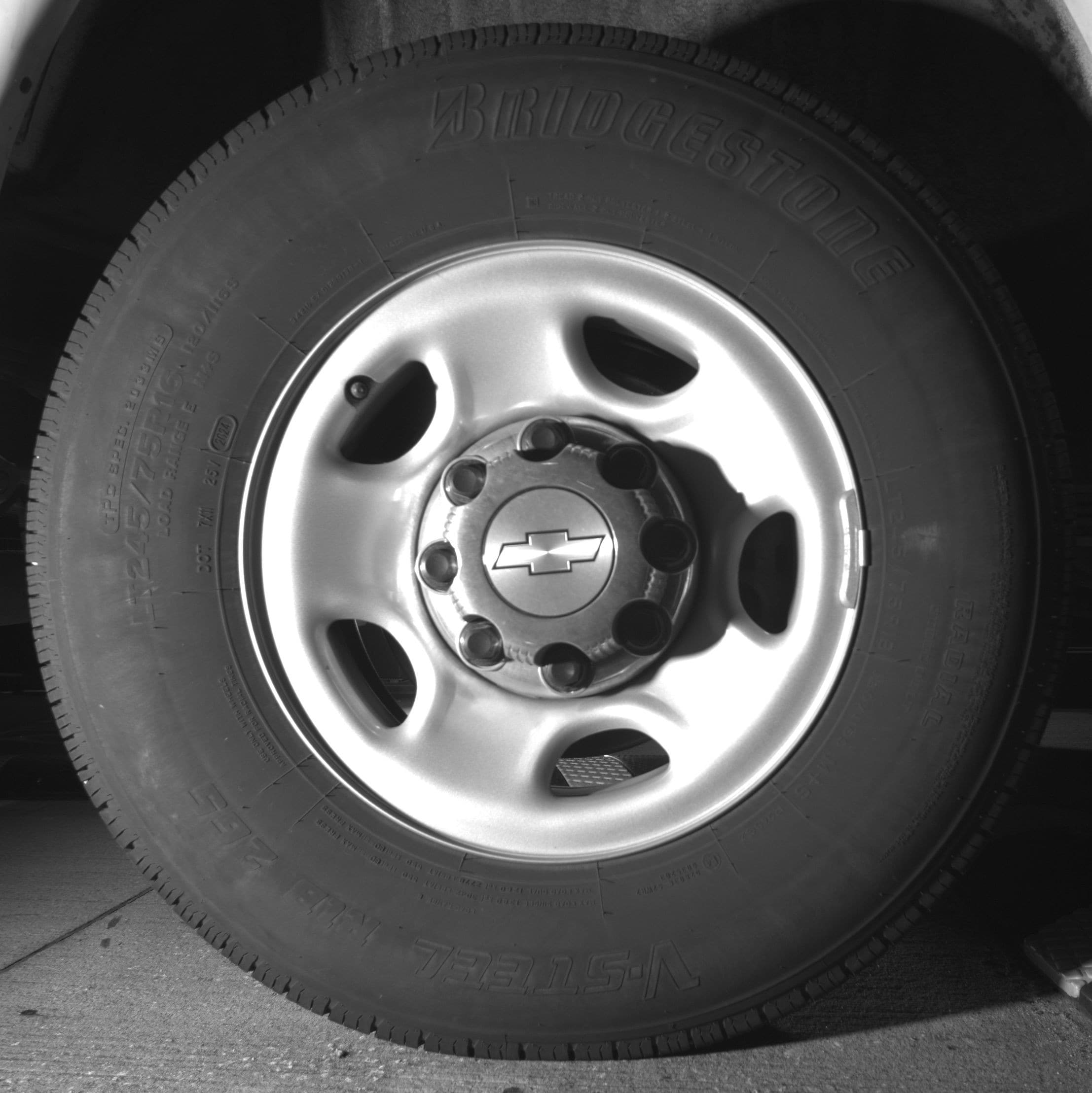 Thumbnail: 2024 Chevrolet Express - 12