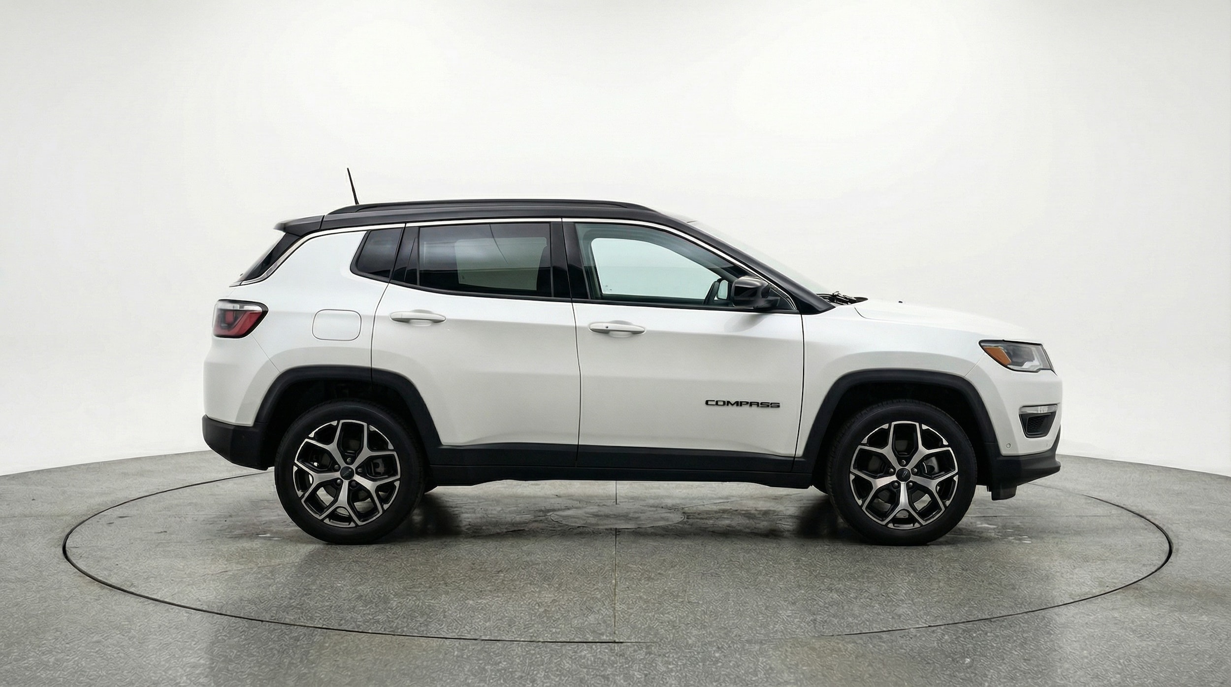 Thumbnail: 2025 Jeep Compass - 8