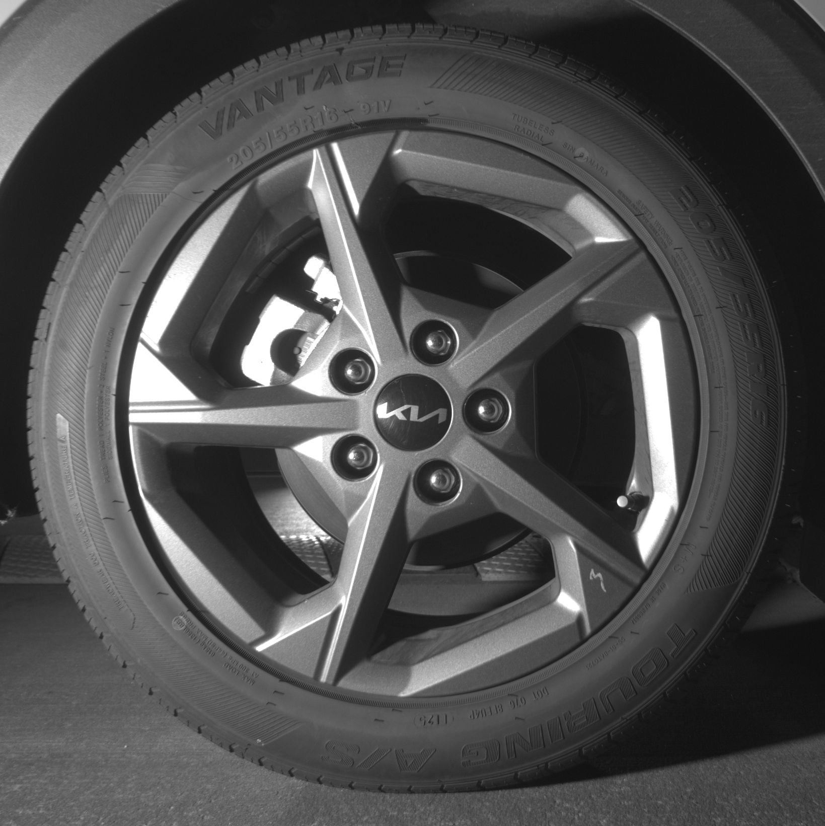 Thumbnail: 2025 Kia K4 - 12