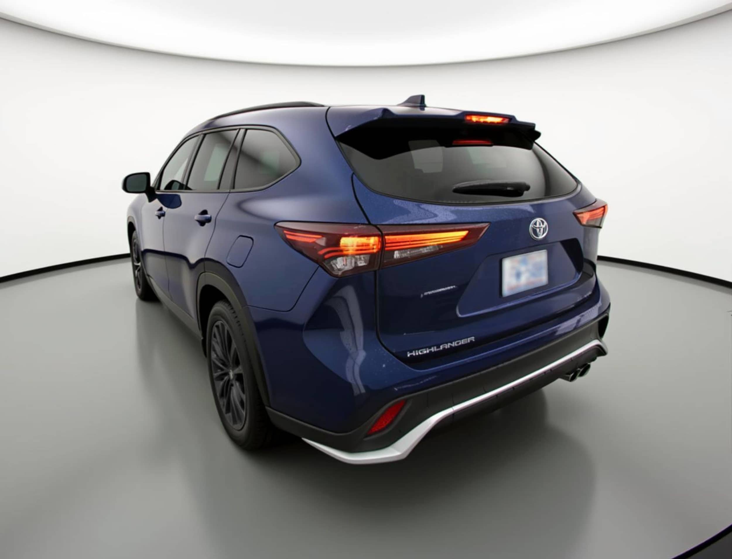 Thumbnail: 2025 Toyota Highlander - 5