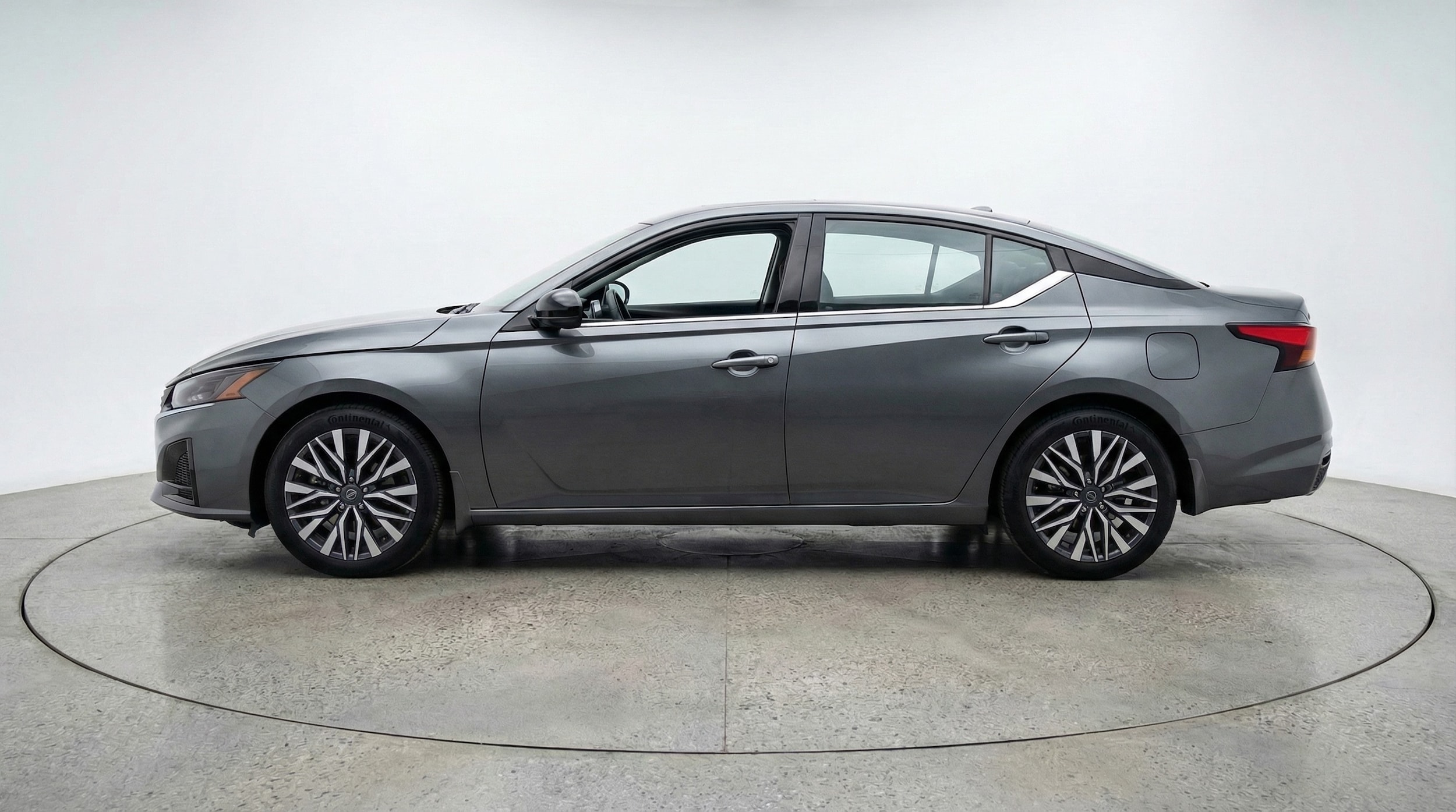 Thumbnail: 2025 Nissan Altima - 4