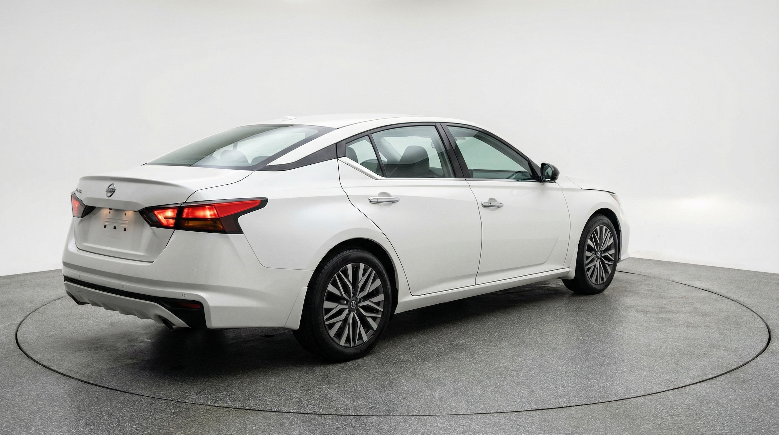 Thumbnail: 2025 Nissan Altima - 7