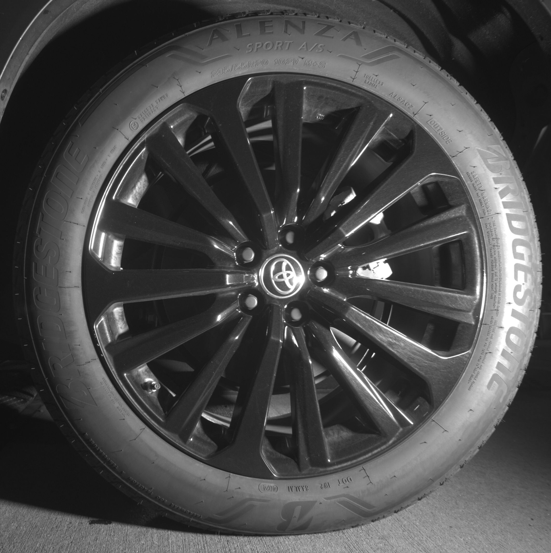 Thumbnail: 2025 Toyota Highlander - 11