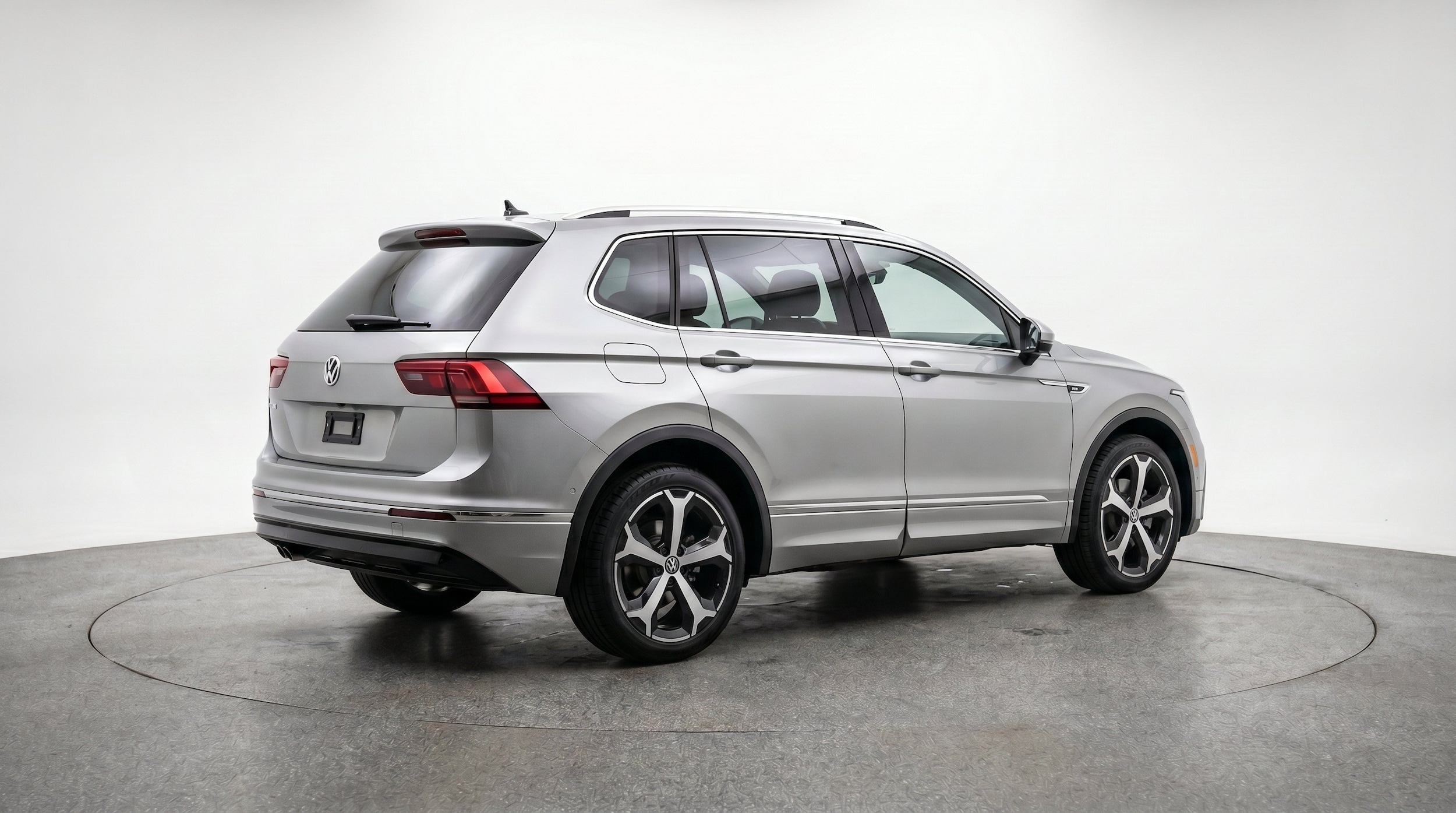 Thumbnail: 2026 Volkswagen Tiguan - 9