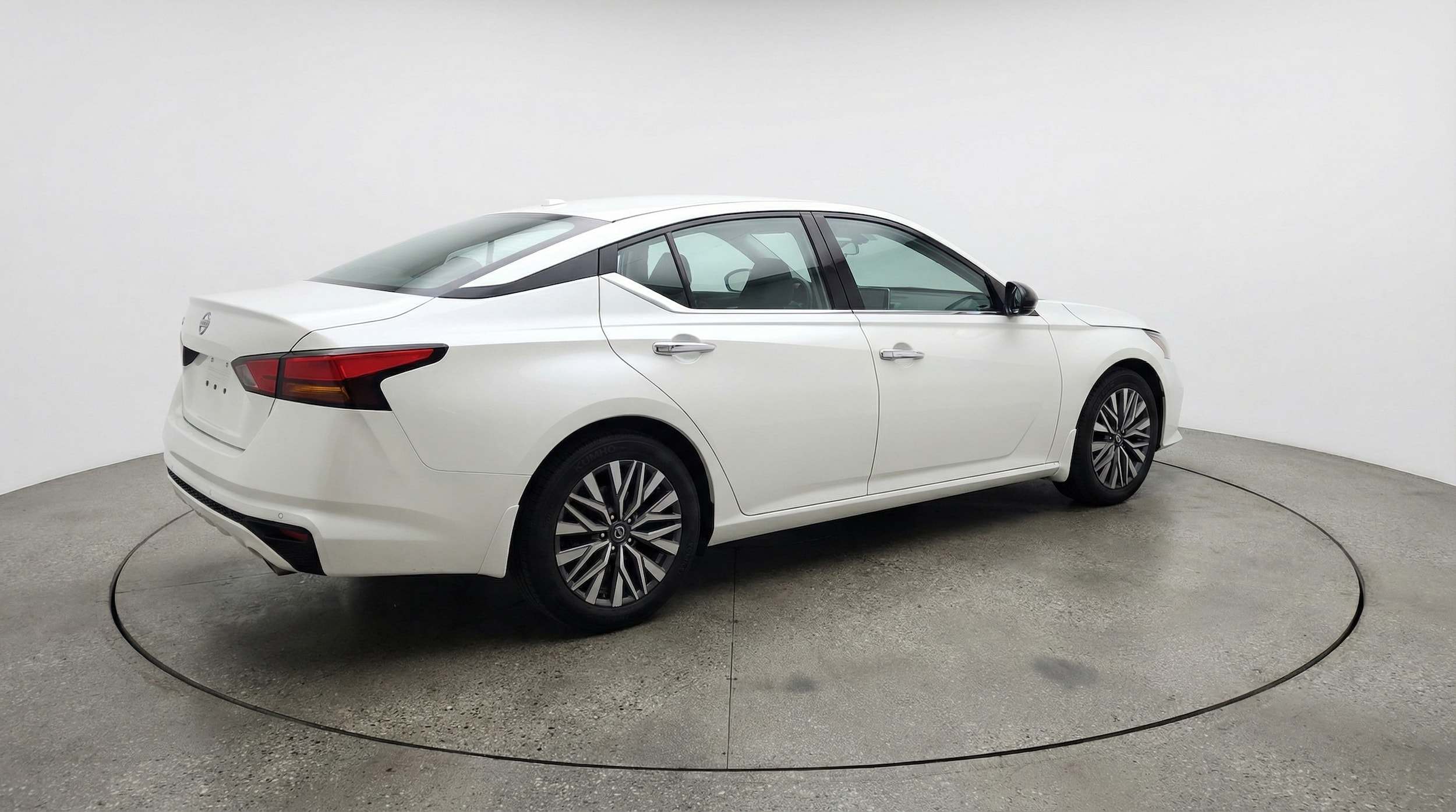 Thumbnail: 2025 Nissan Altima - 7