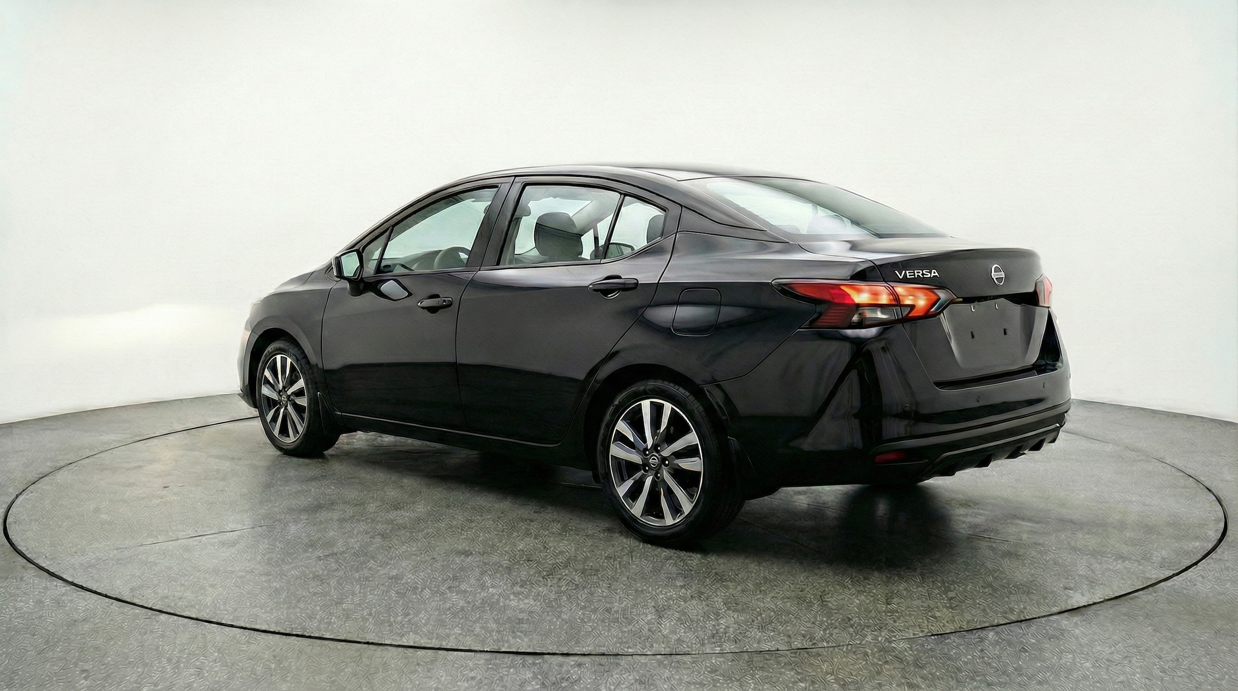 Thumbnail: 2025 Nissan Versa - 5